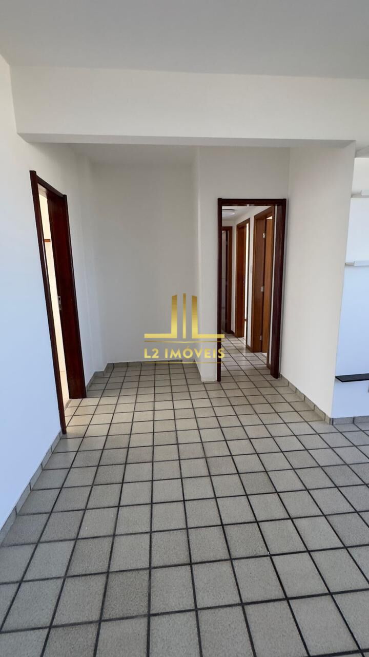Apartamento à venda com 3 quartos, 95m² - Foto 1