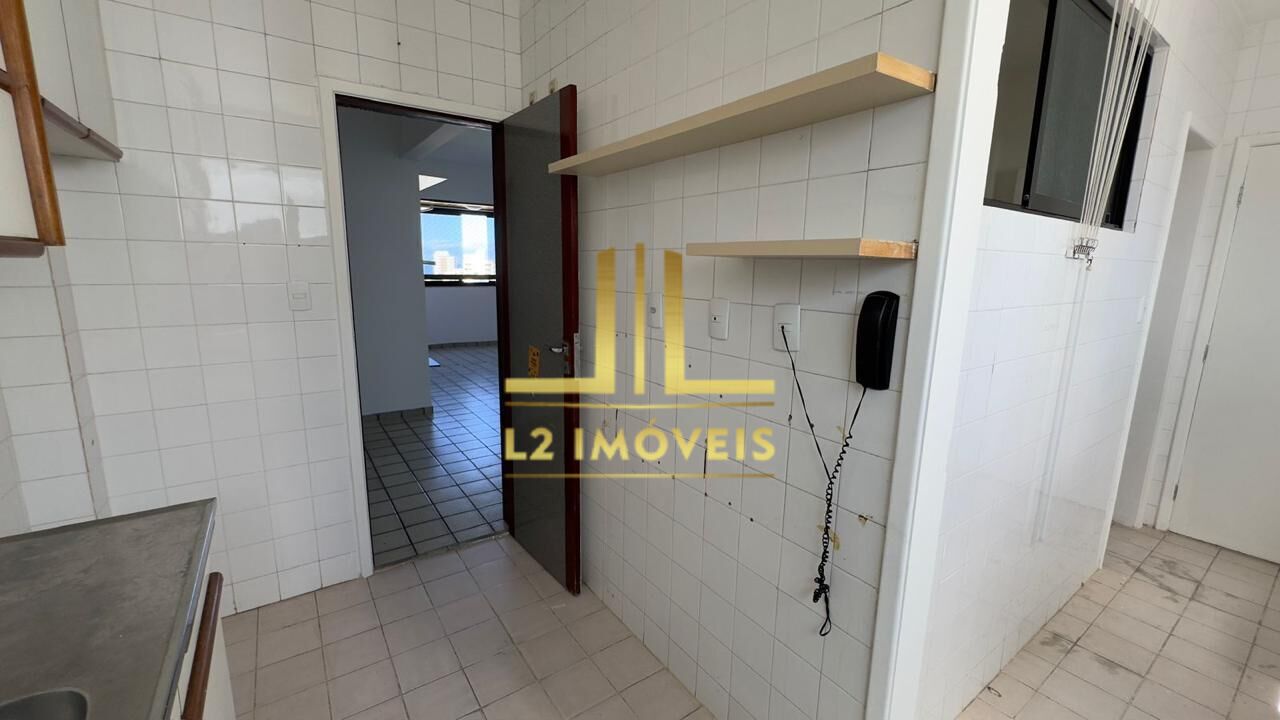 Apartamento à venda com 3 quartos, 95m² - Foto 21