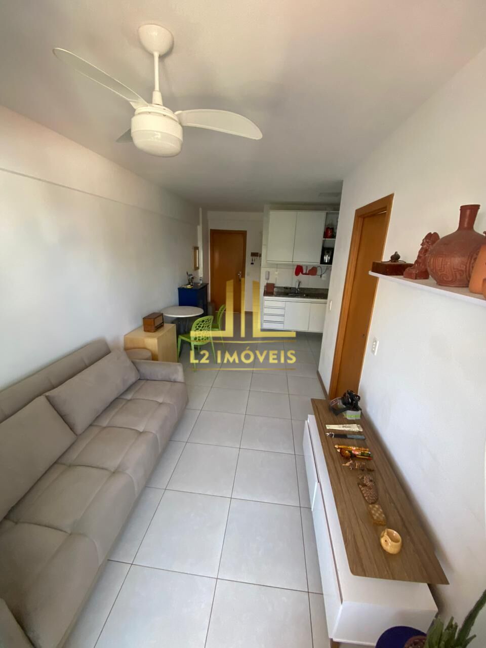 Apartamento à venda com 1 quarto, 44m² - Foto 2