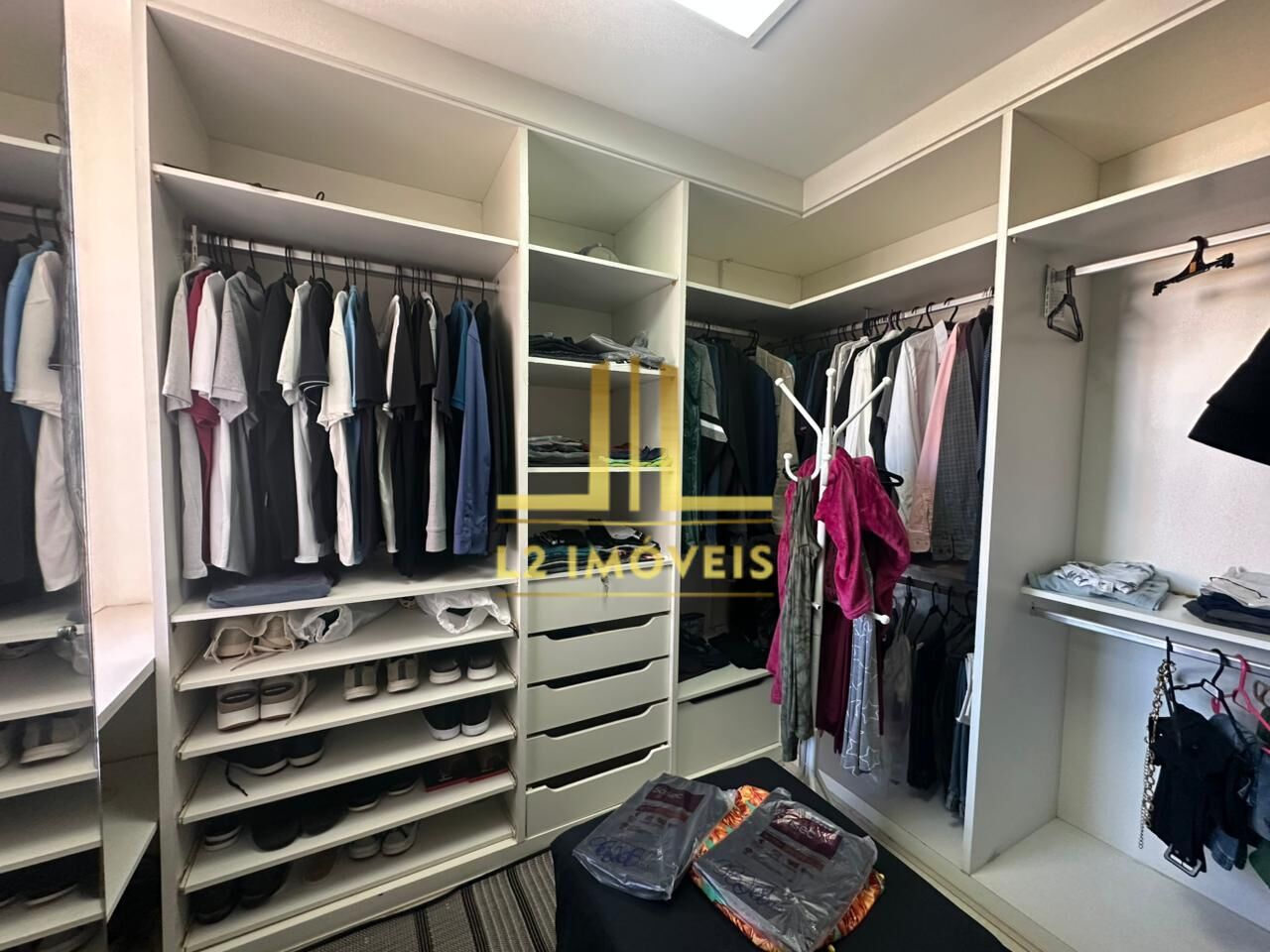 Cobertura à venda com 3 quartos, 213m² - Foto 16