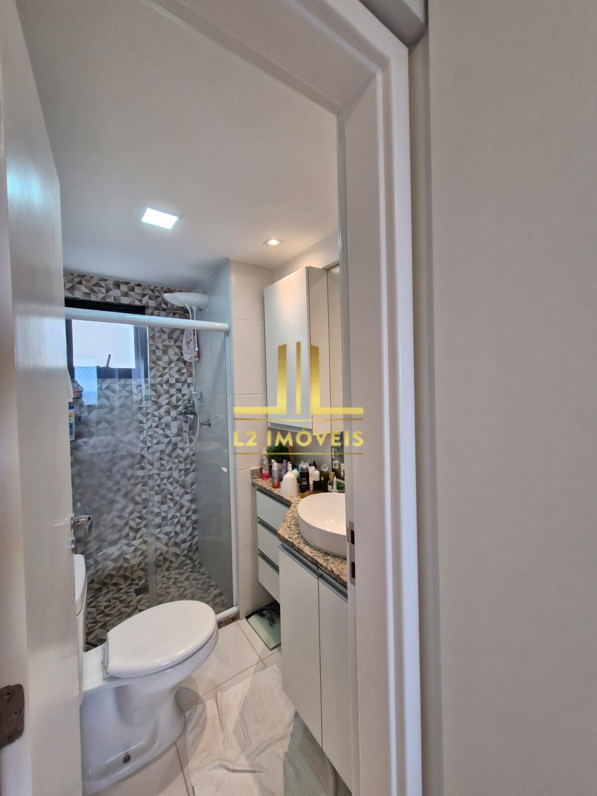 Apartamento à venda com 3 quartos, 81m² - Foto 22