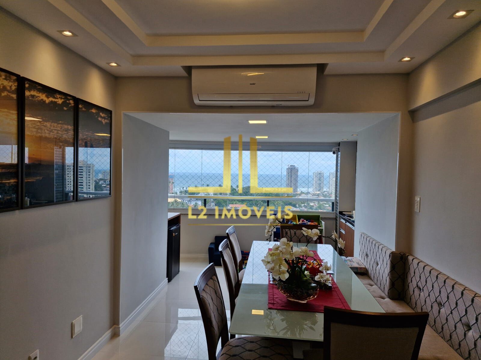 Apartamento à venda com 3 quartos, 81m² - Foto 3