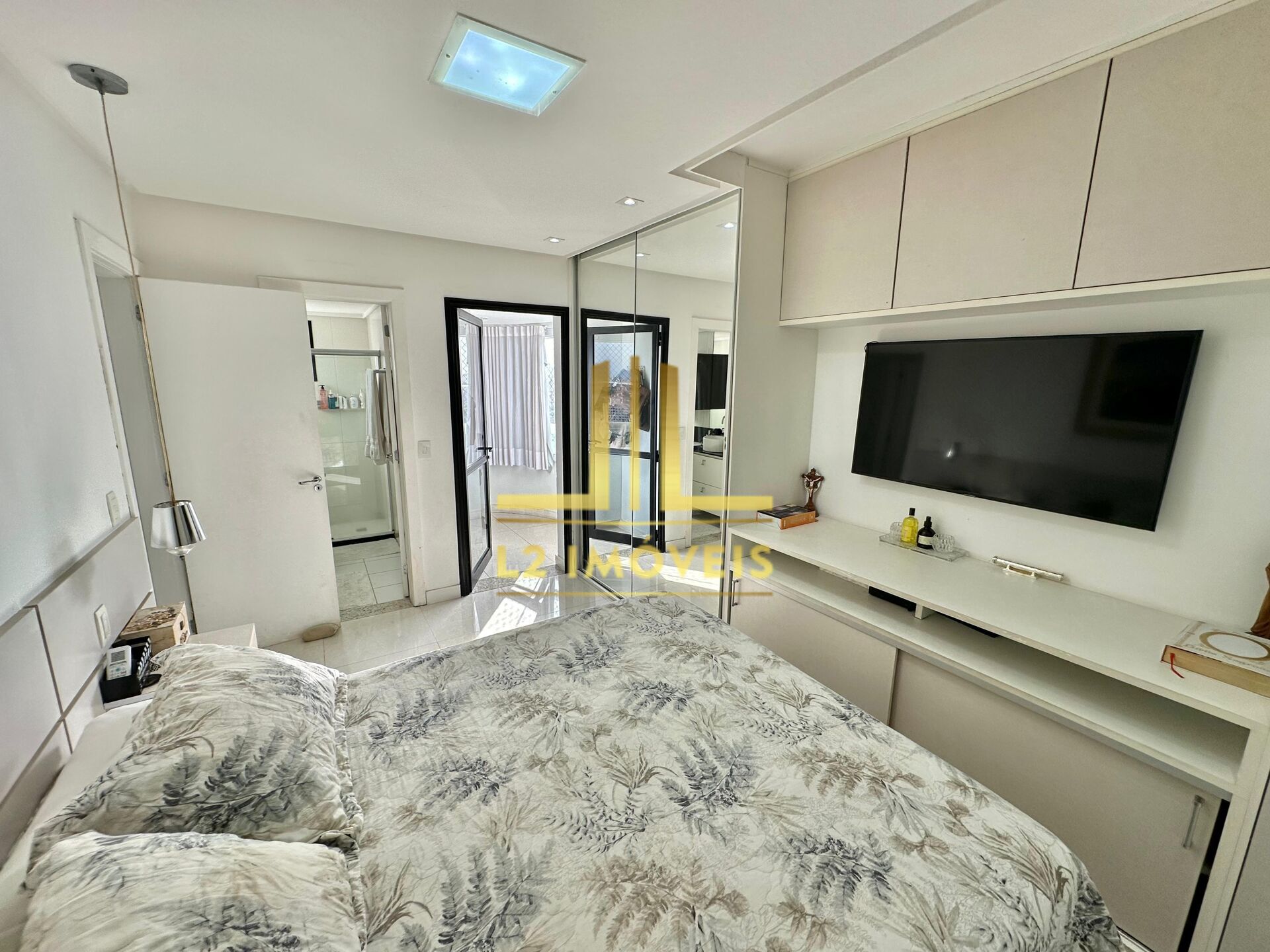 Apartamento à venda com 3 quartos, 86m² - Foto 9