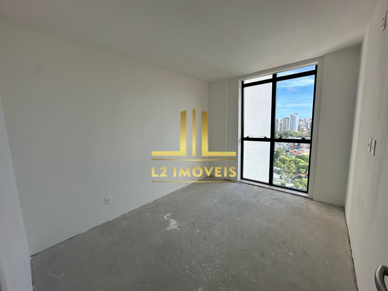 Apartamento - Caminho das árvores