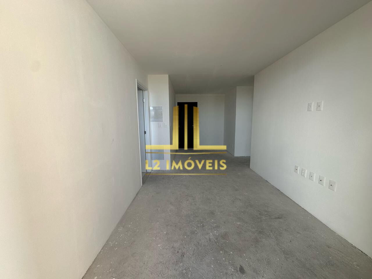 Apartamento - Caminho das árvores
