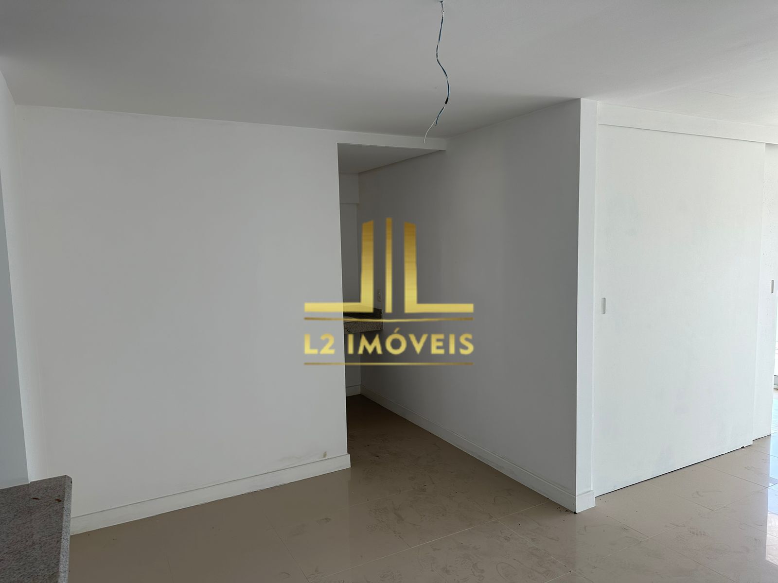 Apartamento à venda com 1 quarto, 67m² - Foto 1