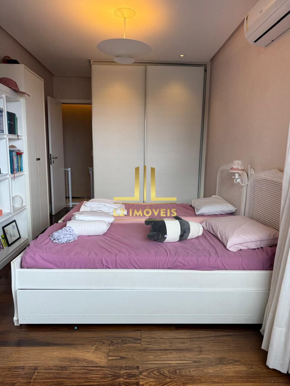 Apartamento - Horto florestal