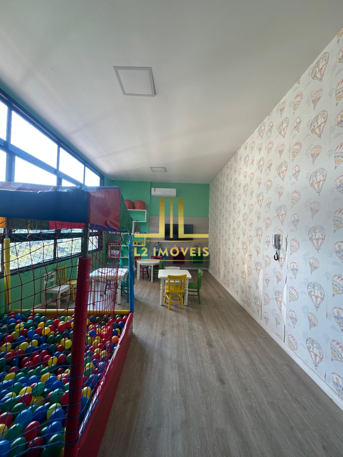 Apartamento à venda com 3 quartos, 80m² - Foto 13