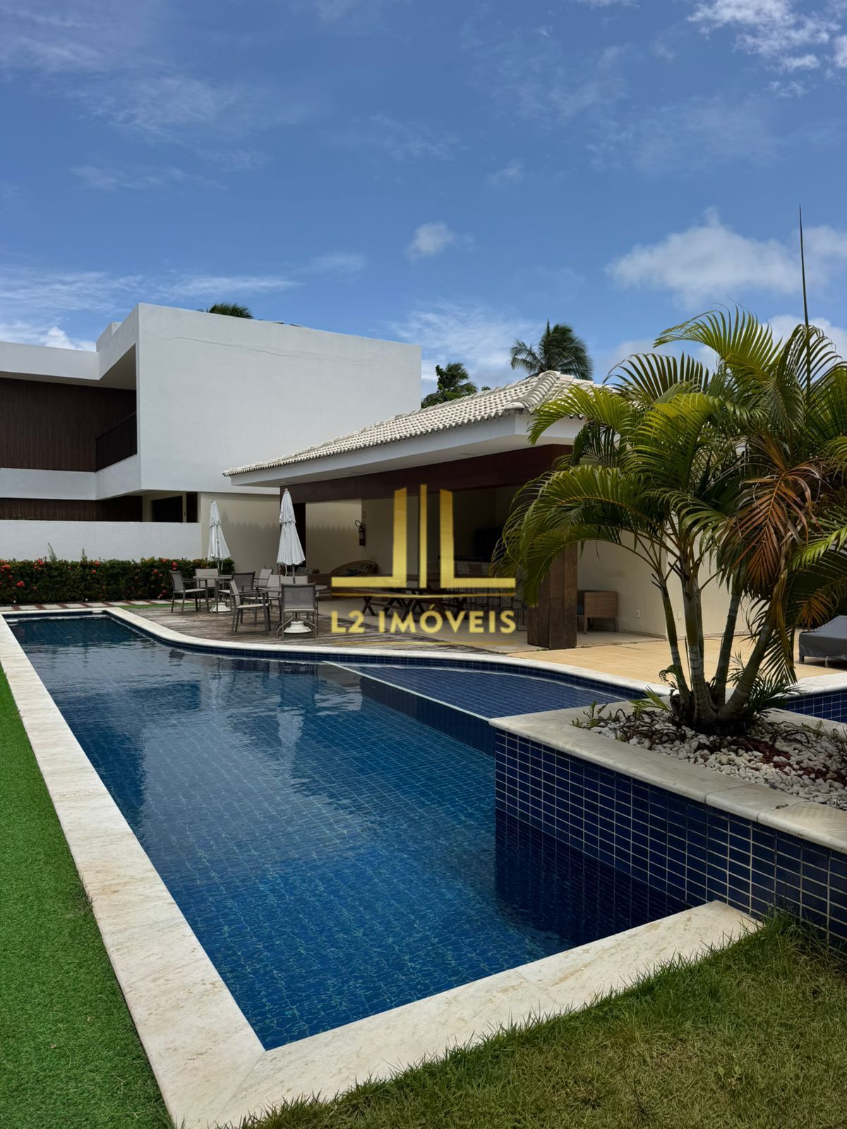 Casa à venda com 4 quartos, 180m² - Foto 6