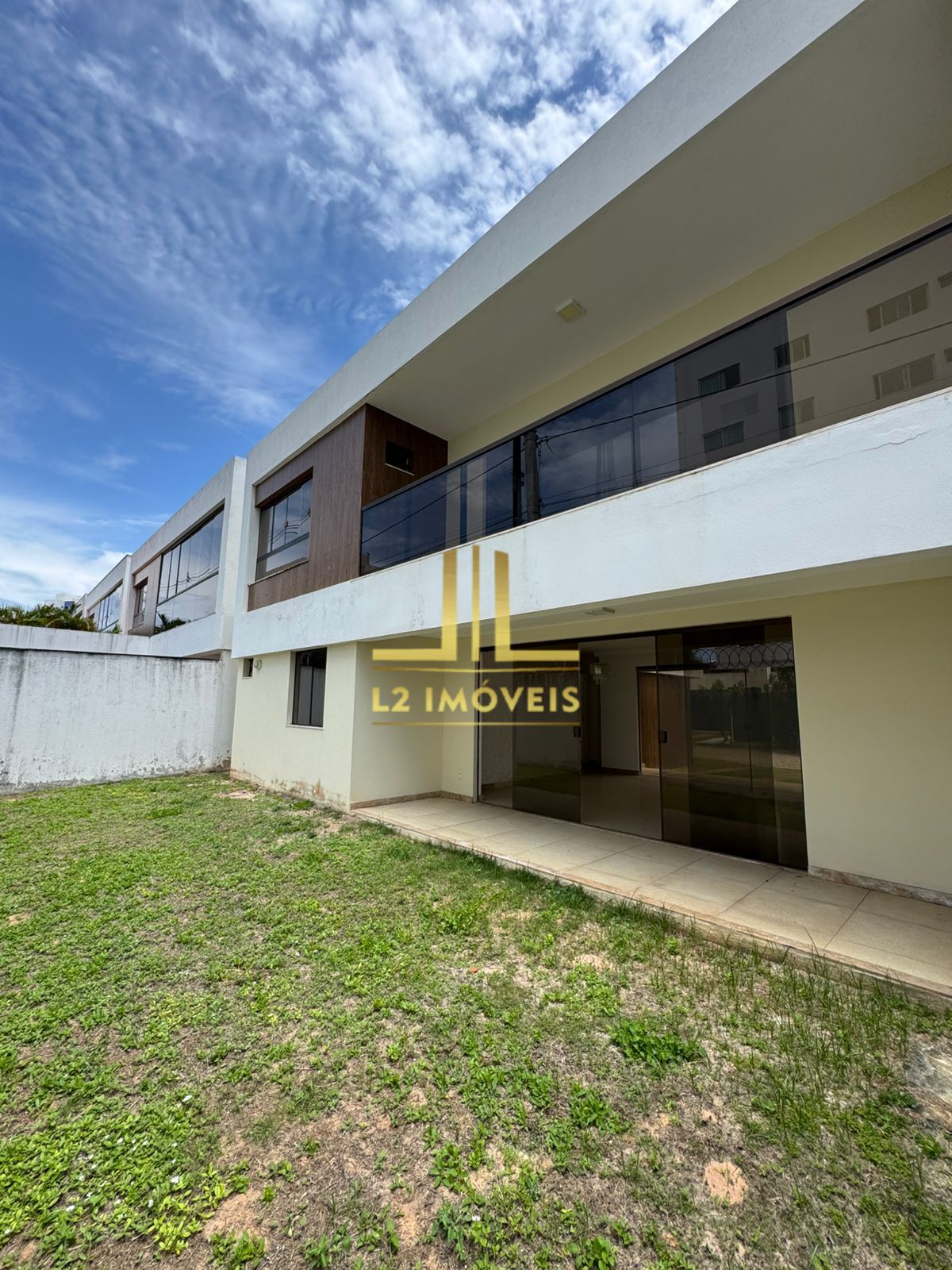 Casa à venda com 4 quartos, 180m² - Foto 4