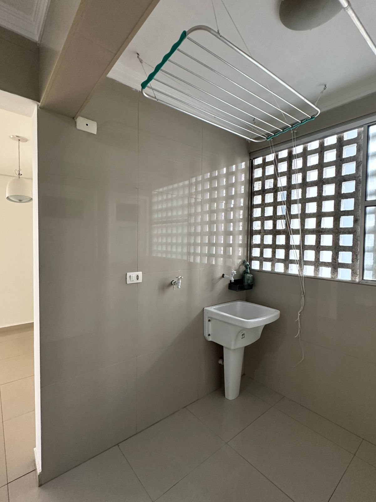 Apartamento para alugar com 3 quartos, 74m² - Foto 25