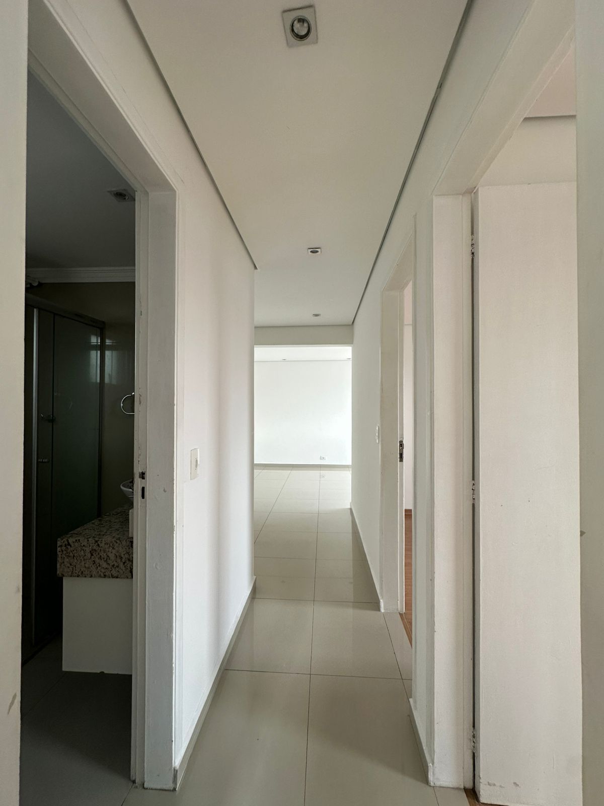 Apartamento para alugar com 3 quartos, 74m² - Foto 17