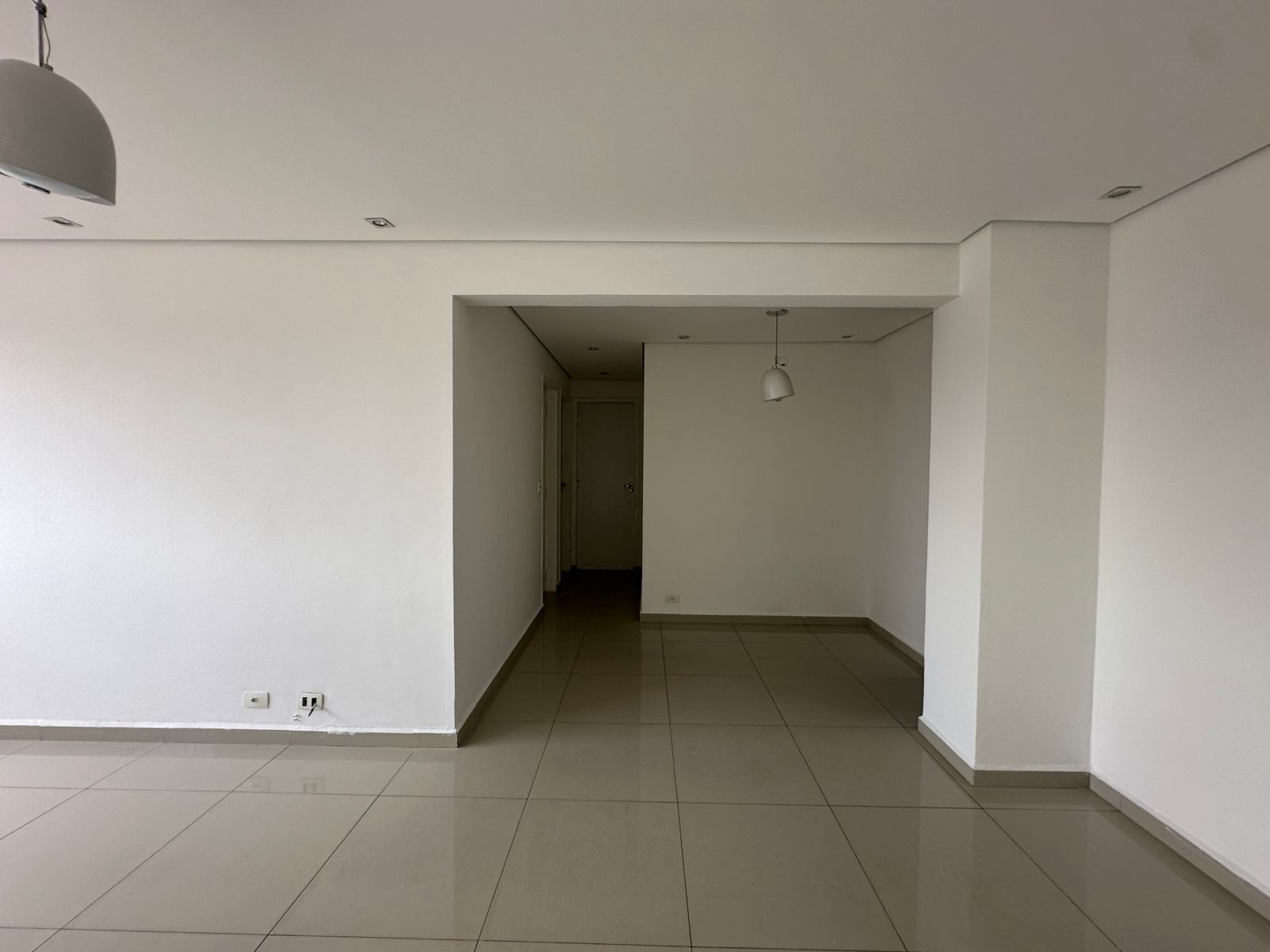 Apartamento para alugar com 3 quartos, 74m² - Foto 3