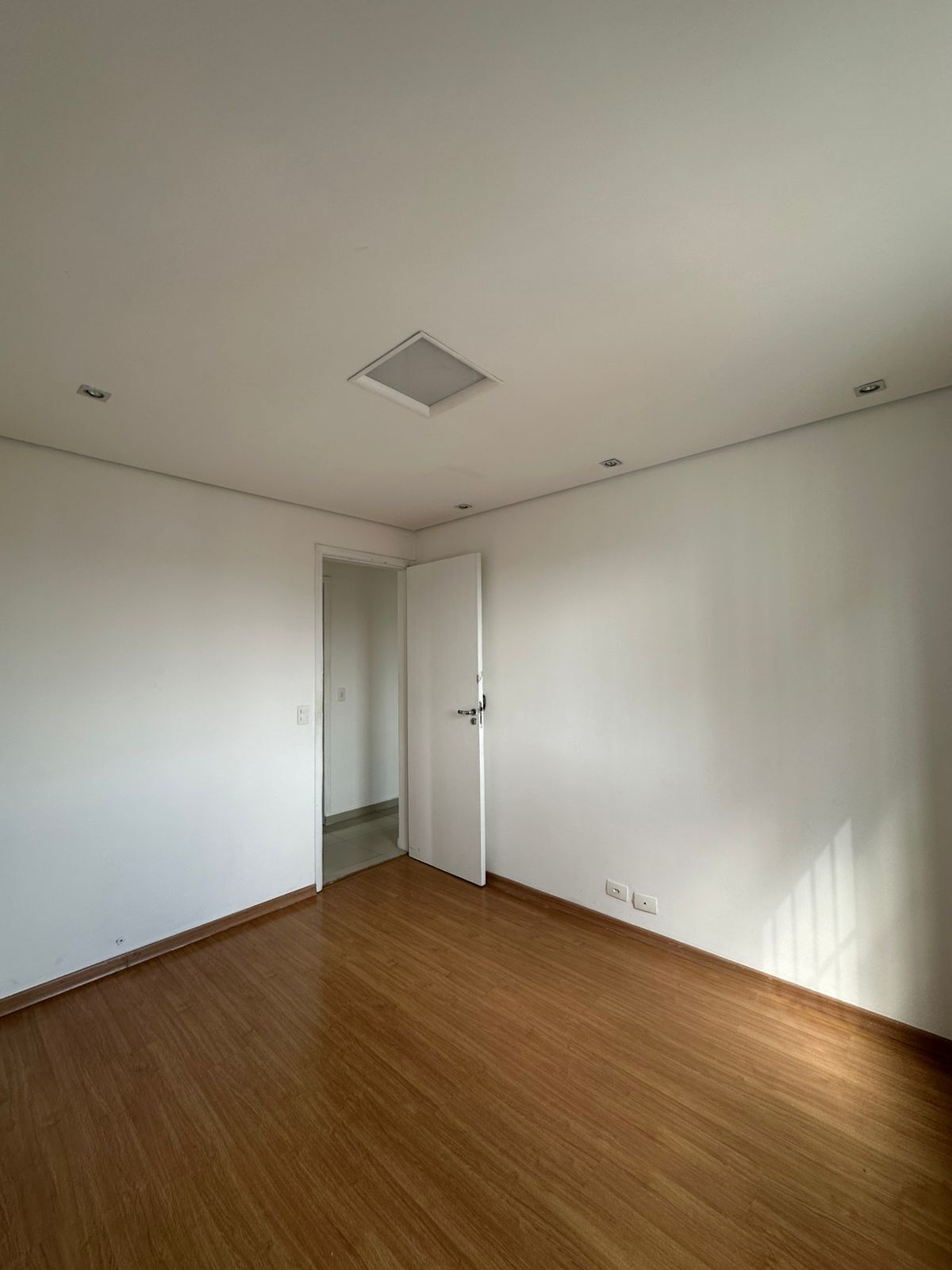 Apartamento para alugar com 3 quartos, 74m² - Foto 14