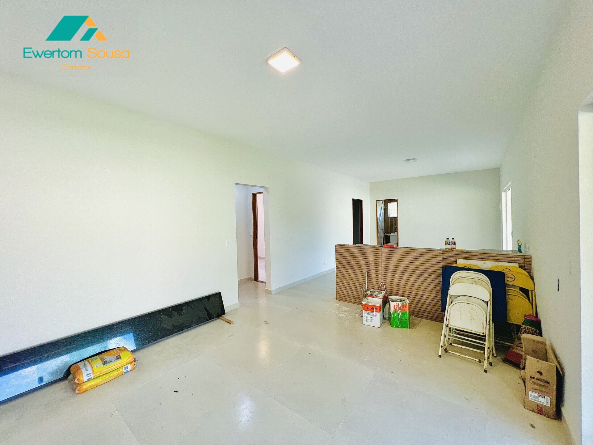 Casa à venda com 3 quartos, 100m² - Foto 18