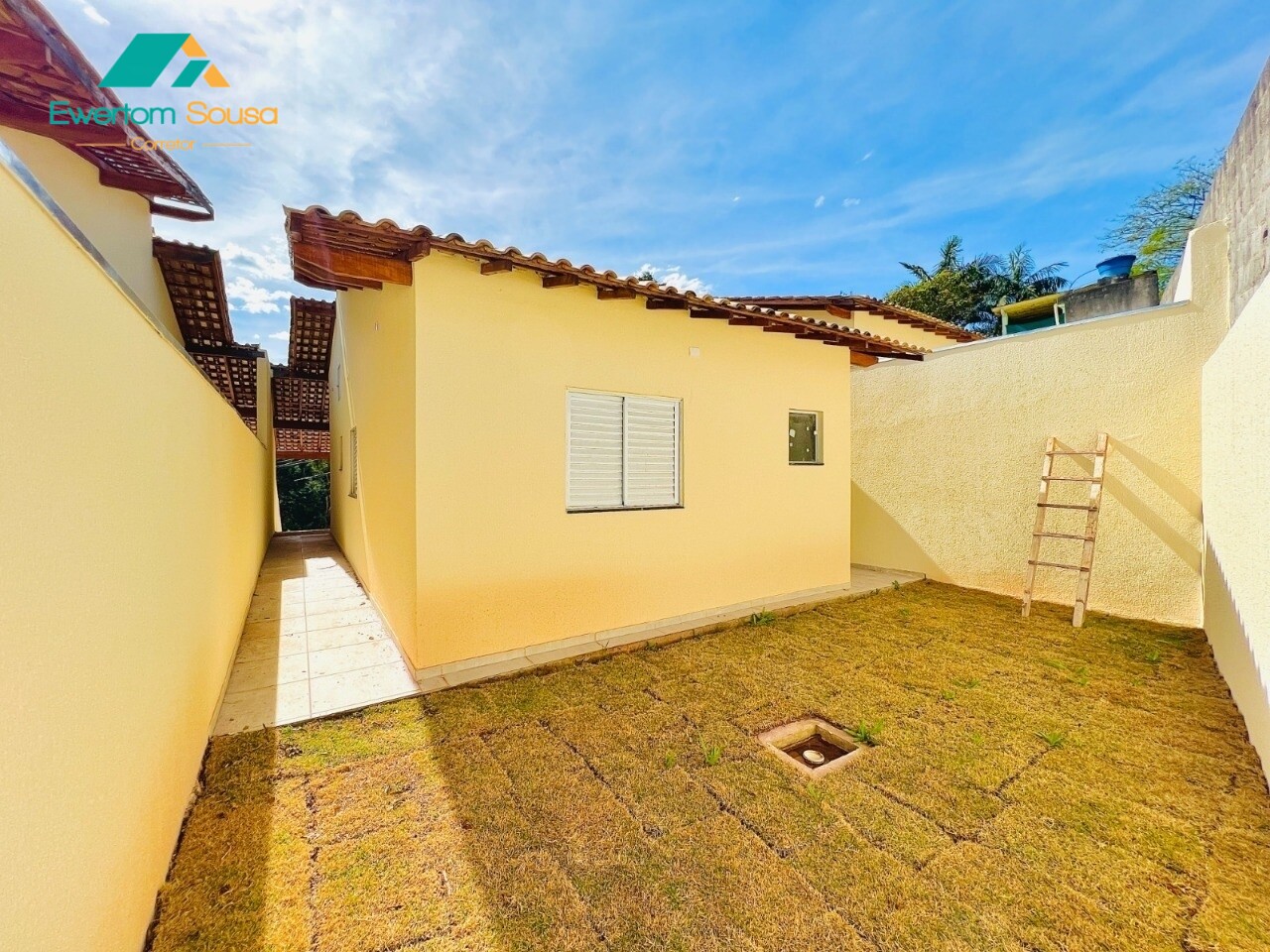 Casa à venda com 3 quartos, 120m² - Foto 9