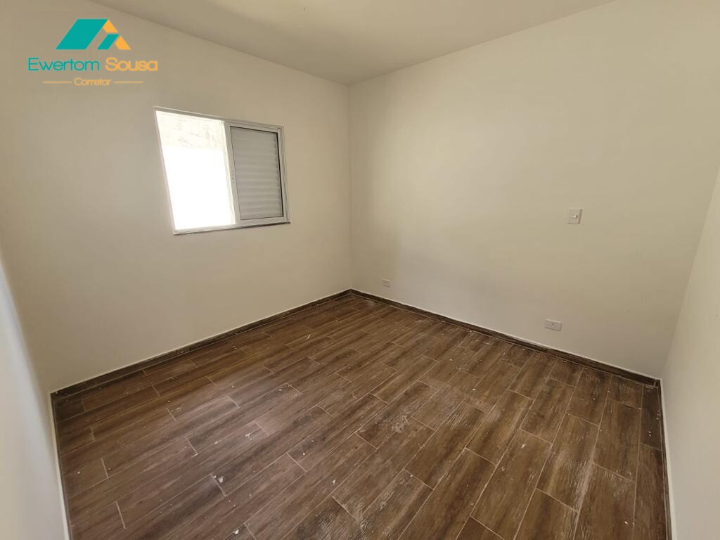 Casa à venda com 3 quartos, 120m² - Foto 16