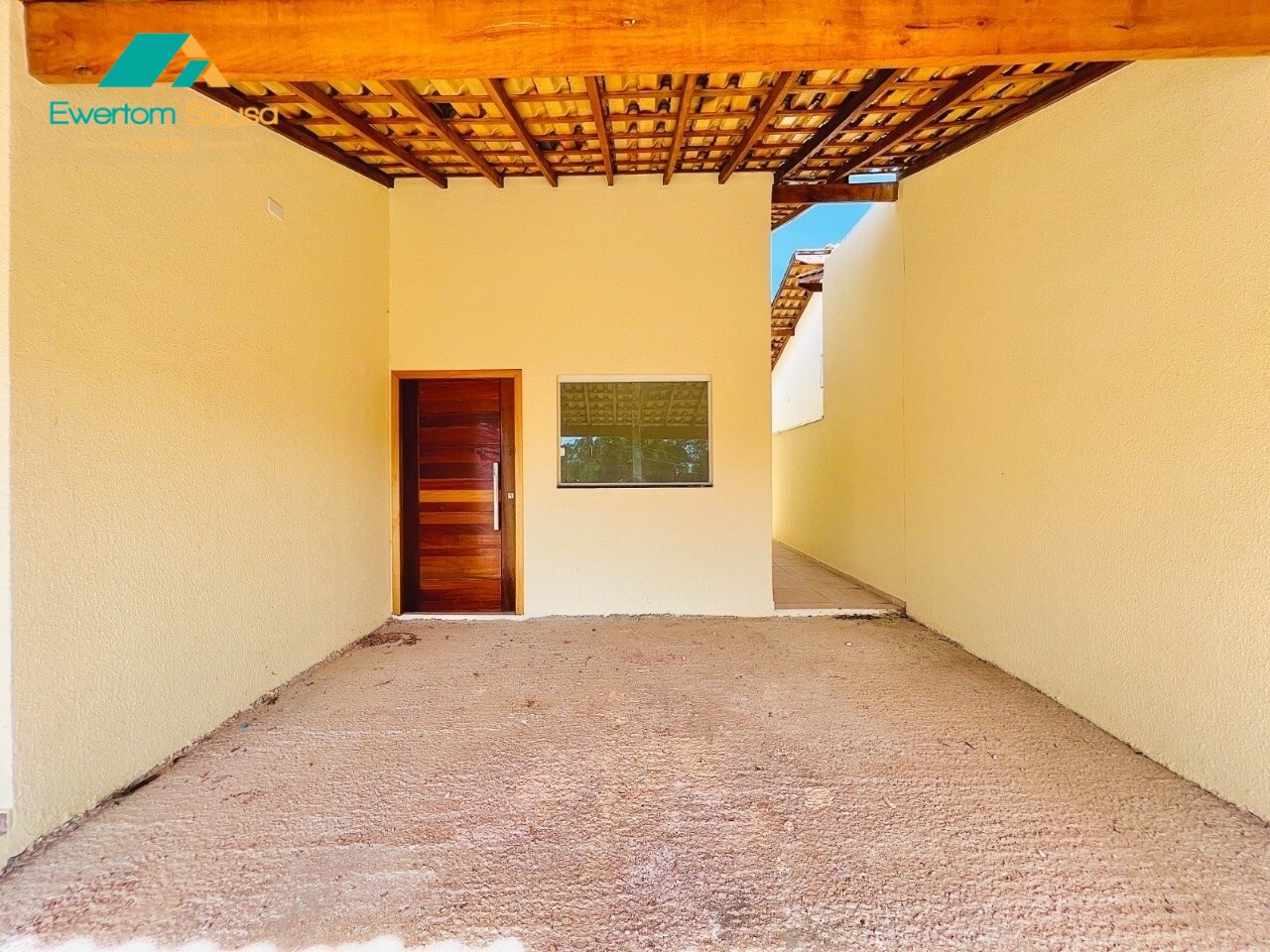 Casa à venda com 3 quartos, 120m² - Foto 3