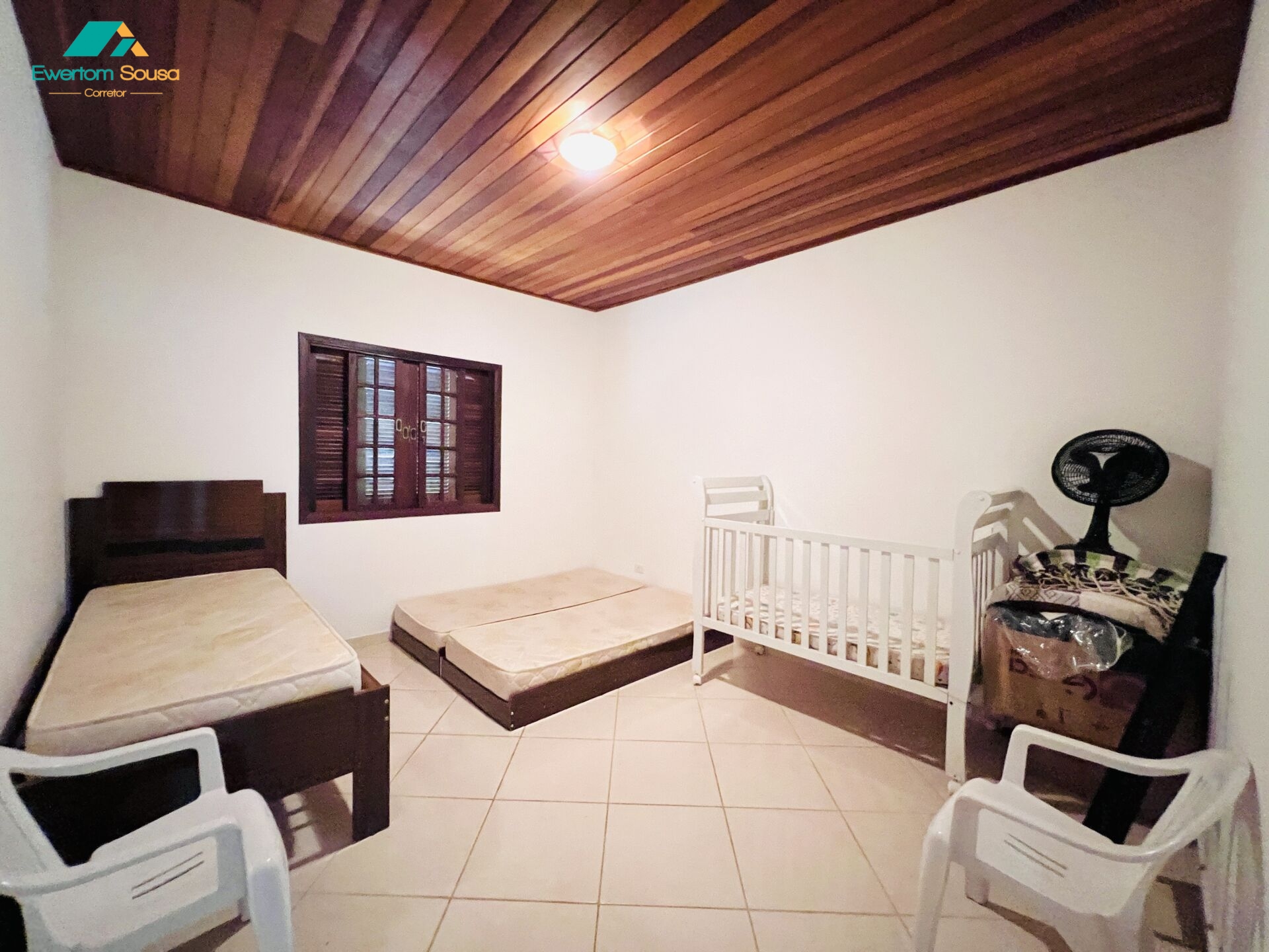 Fazenda à venda com 5 quartos, 1500m² - Foto 19