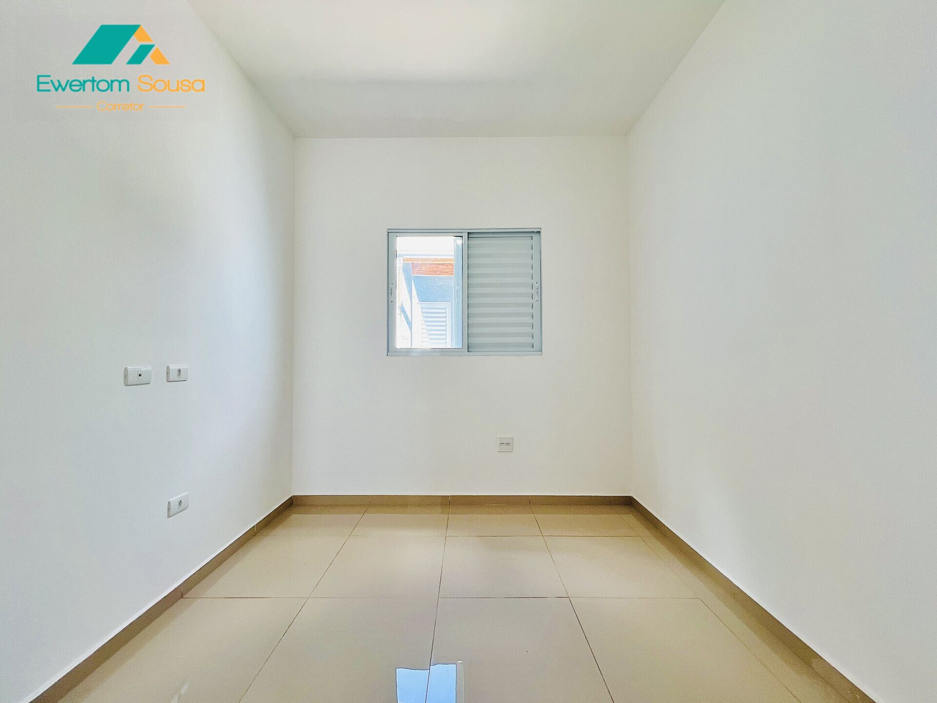 Casa à venda com 3 quartos, 98m² - Foto 10