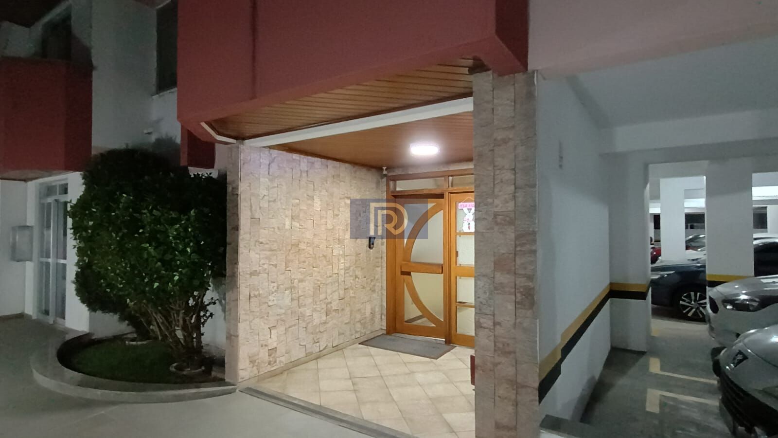 Apartamento à venda com 2 quartos, 63m² - Foto 18