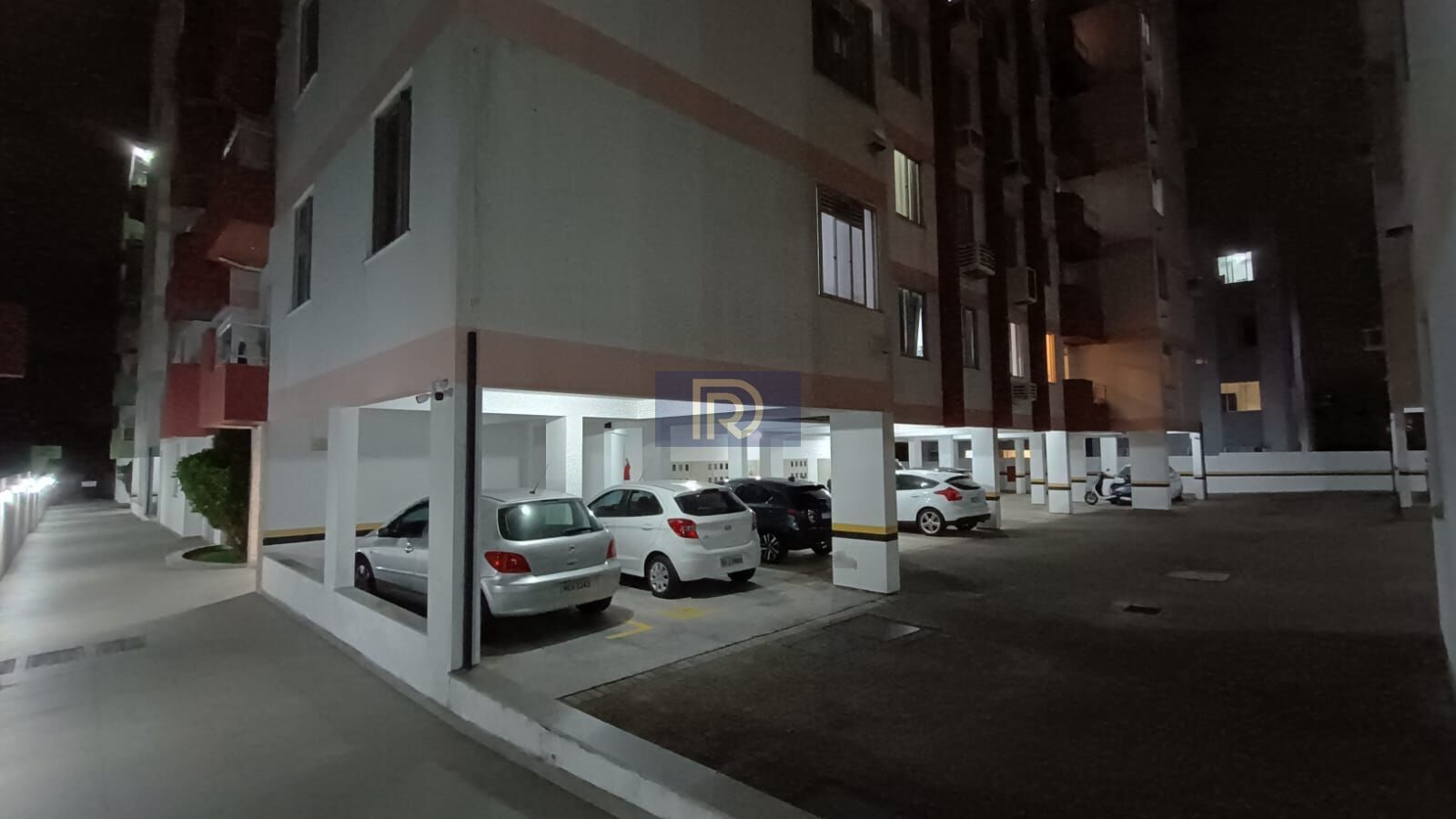 Apartamento à venda com 2 quartos, 63m² - Foto 17