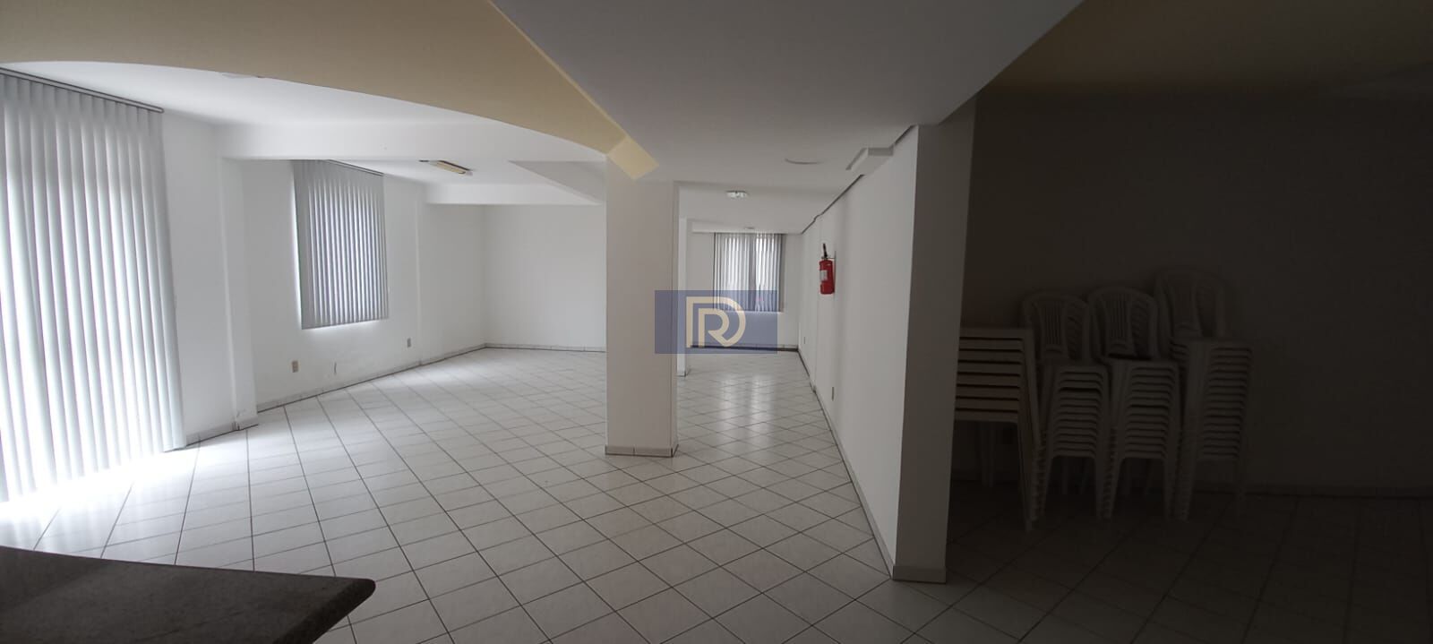 Apartamento à venda com 2 quartos, 63m² - Foto 22