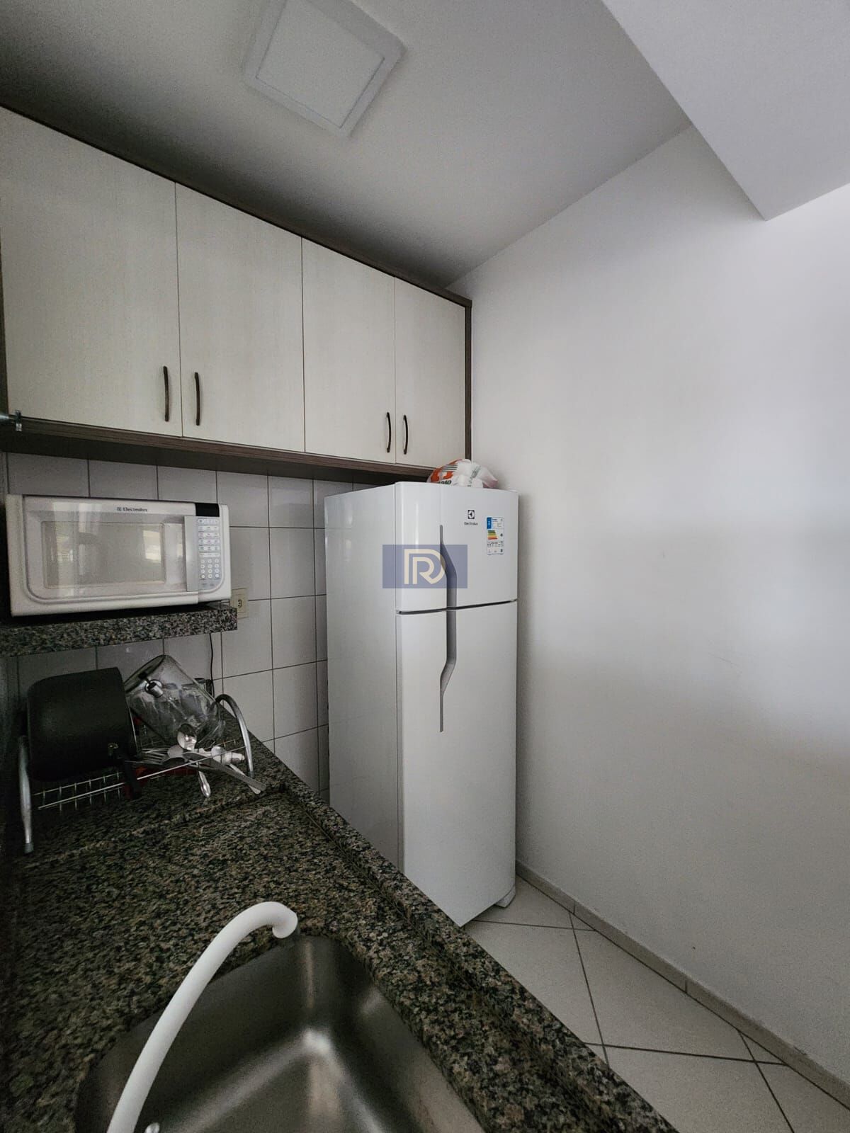 Apartamento à venda com 2 quartos, 52m² - Foto 25