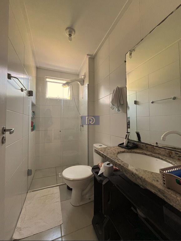 Apartamento à venda com 2 quartos, 67m² - Foto 8