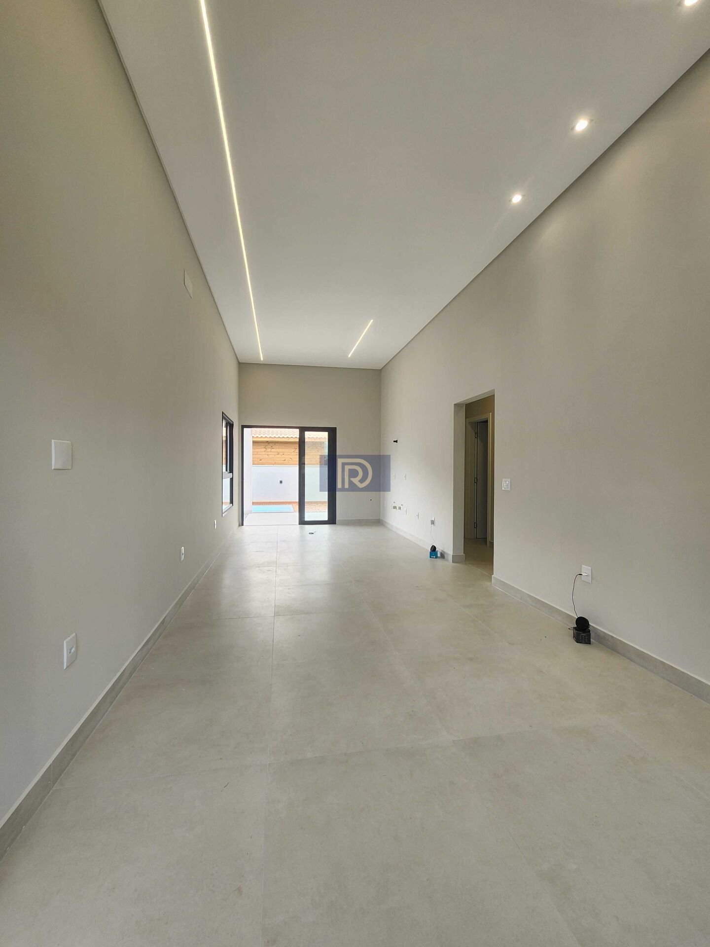 Casa à venda com 3 quartos, 108m² - Foto 3