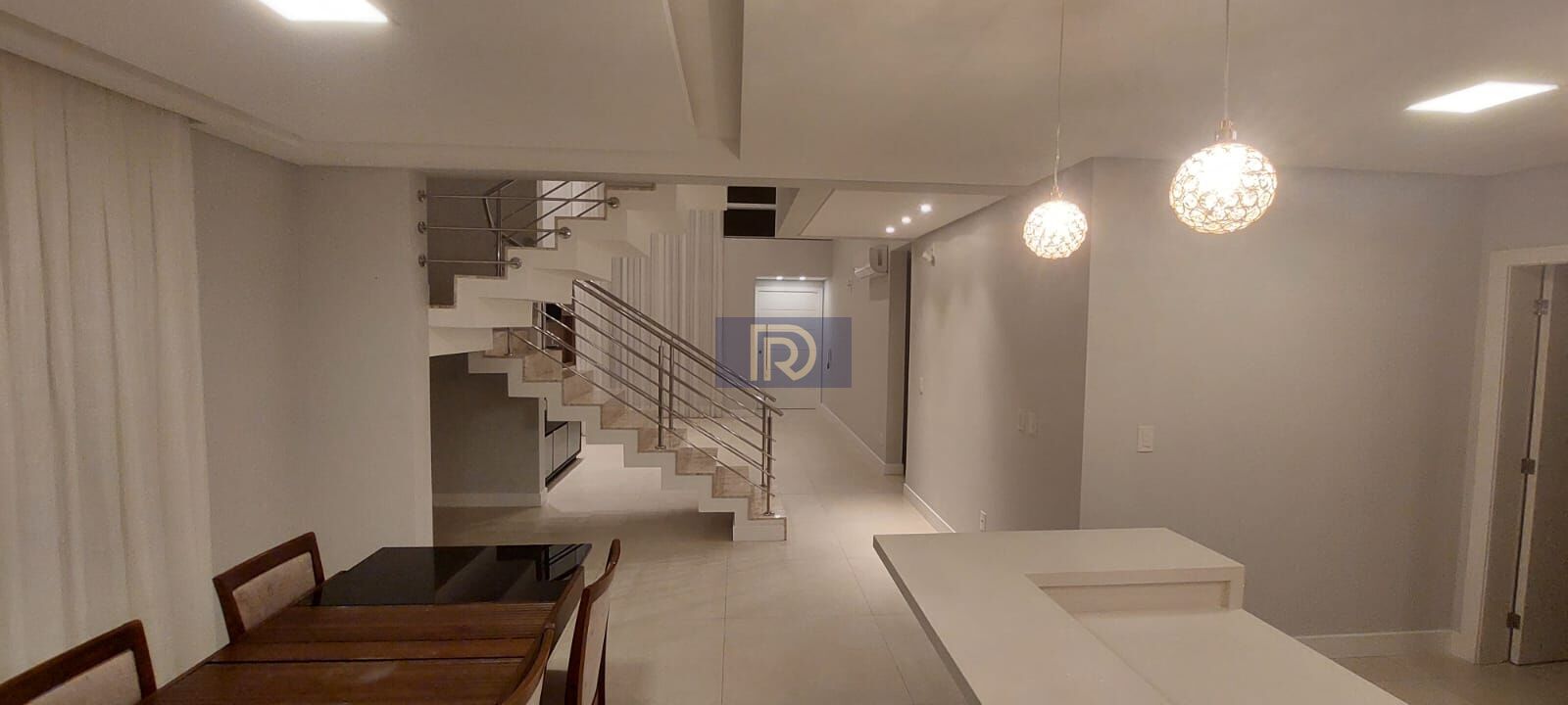 Casa à venda com 4 quartos, 256m² - Foto 29