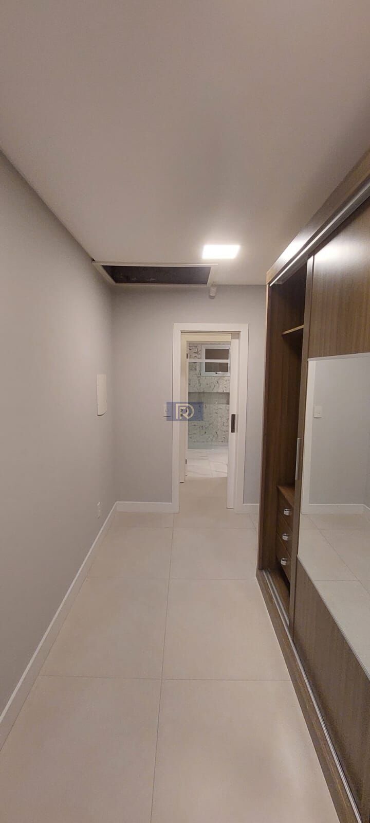 Casa à venda com 4 quartos, 256m² - Foto 35