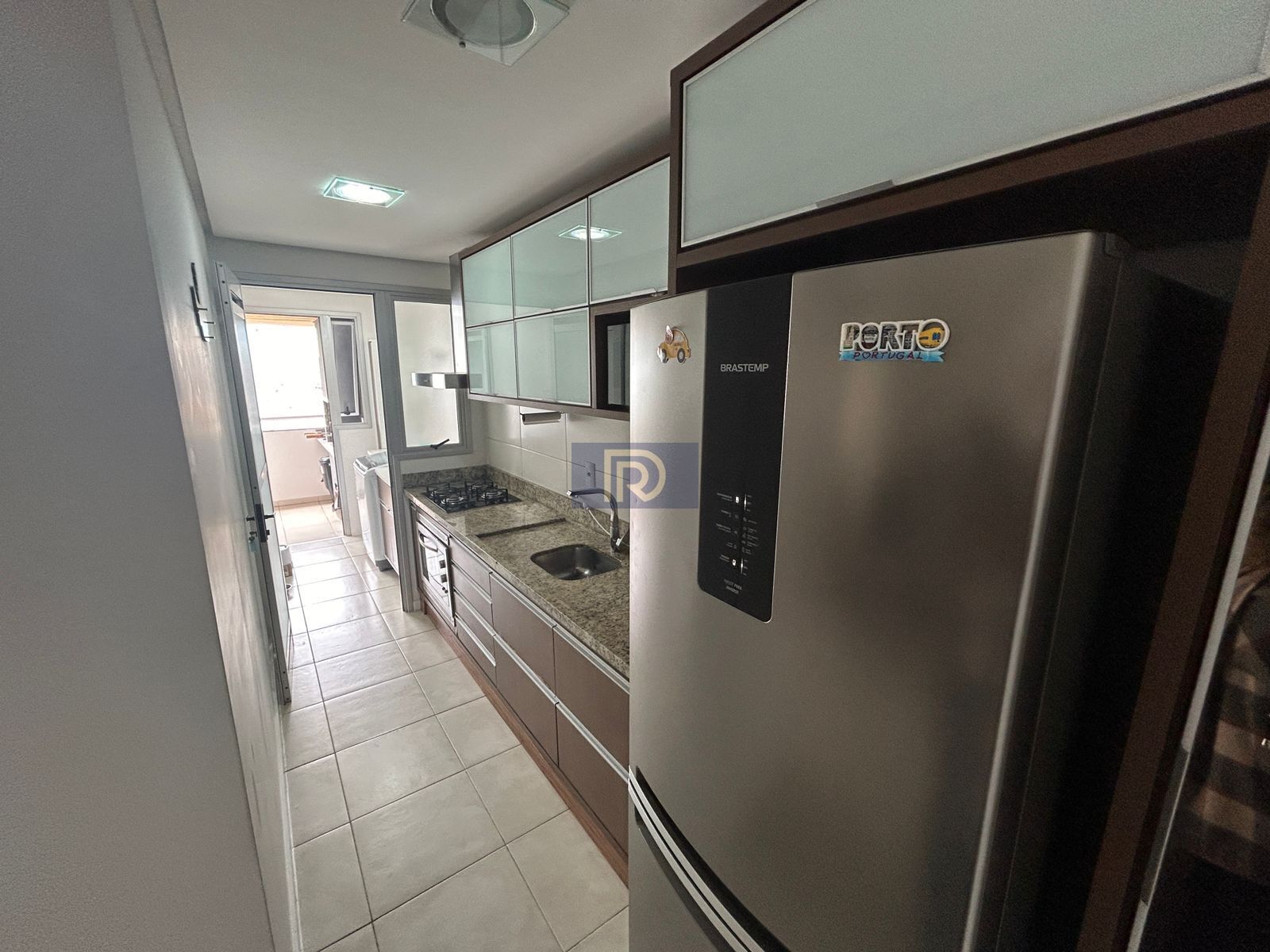 Apartamento à venda com 2 quartos, 92m² - Foto 3