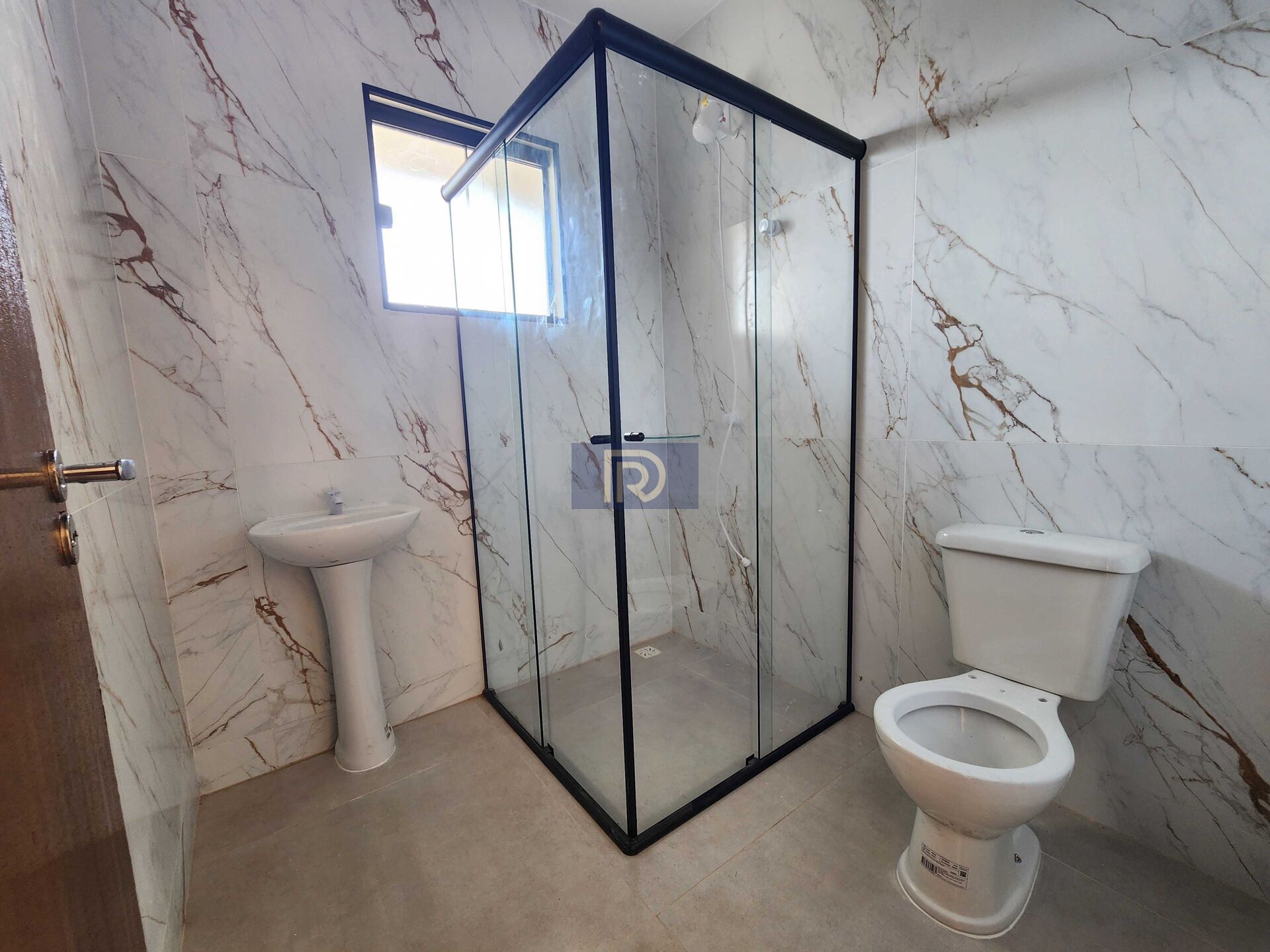 Casa à venda com 3 quartos, 93m² - Foto 8