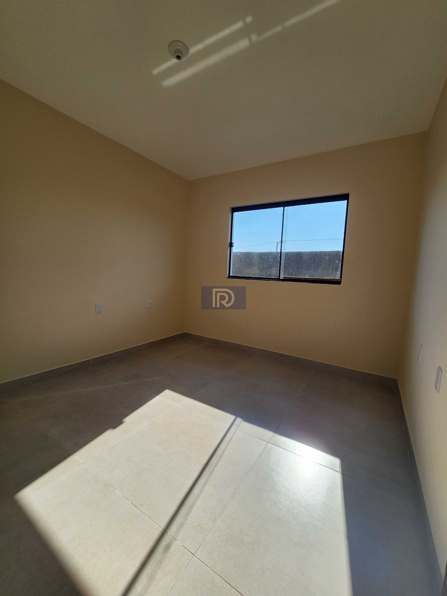 Casa à venda com 3 quartos, 93m² - Foto 11
