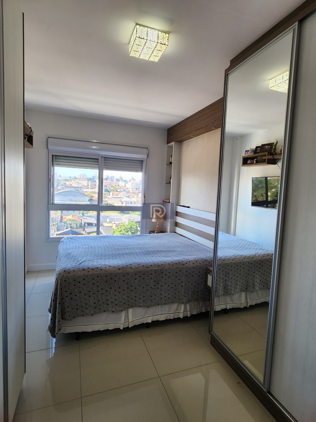 Apartamento à venda com 3 quartos, 106m² - Foto 7