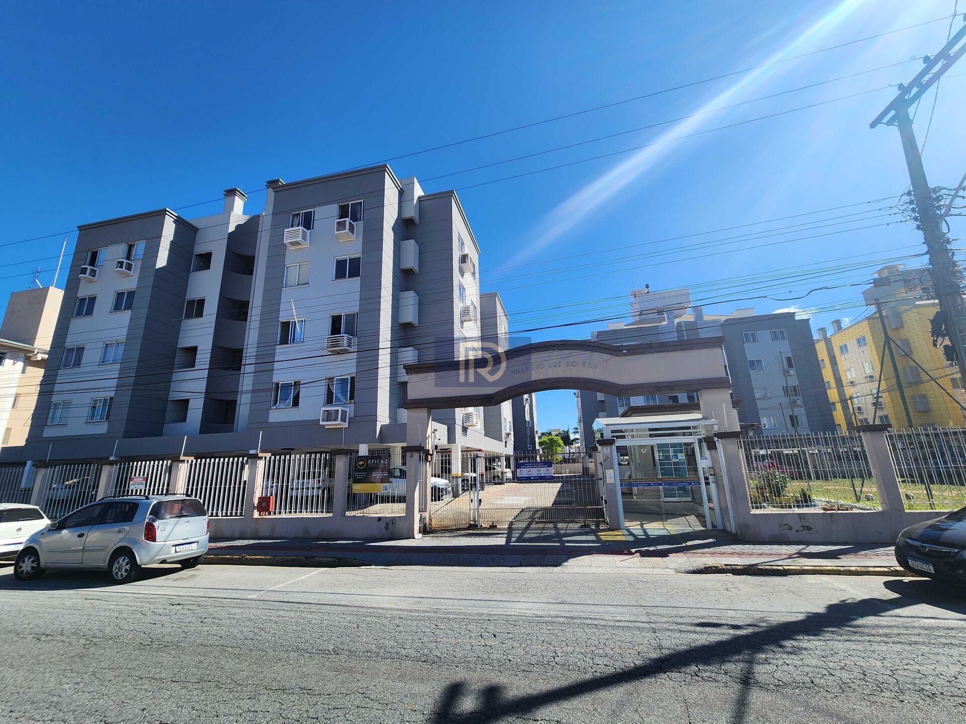 Apartamento à venda com 2 quartos, 52m² - Foto 17