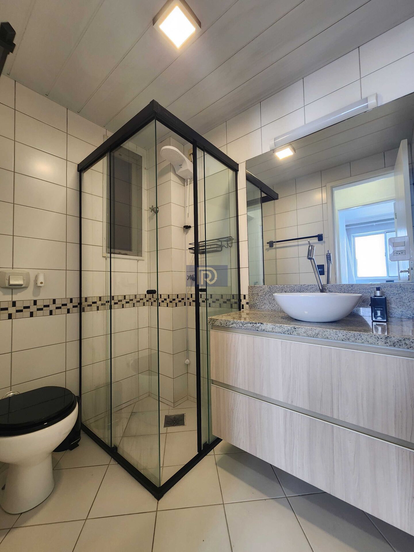 Apartamento à venda com 2 quartos, 52m² - Foto 12