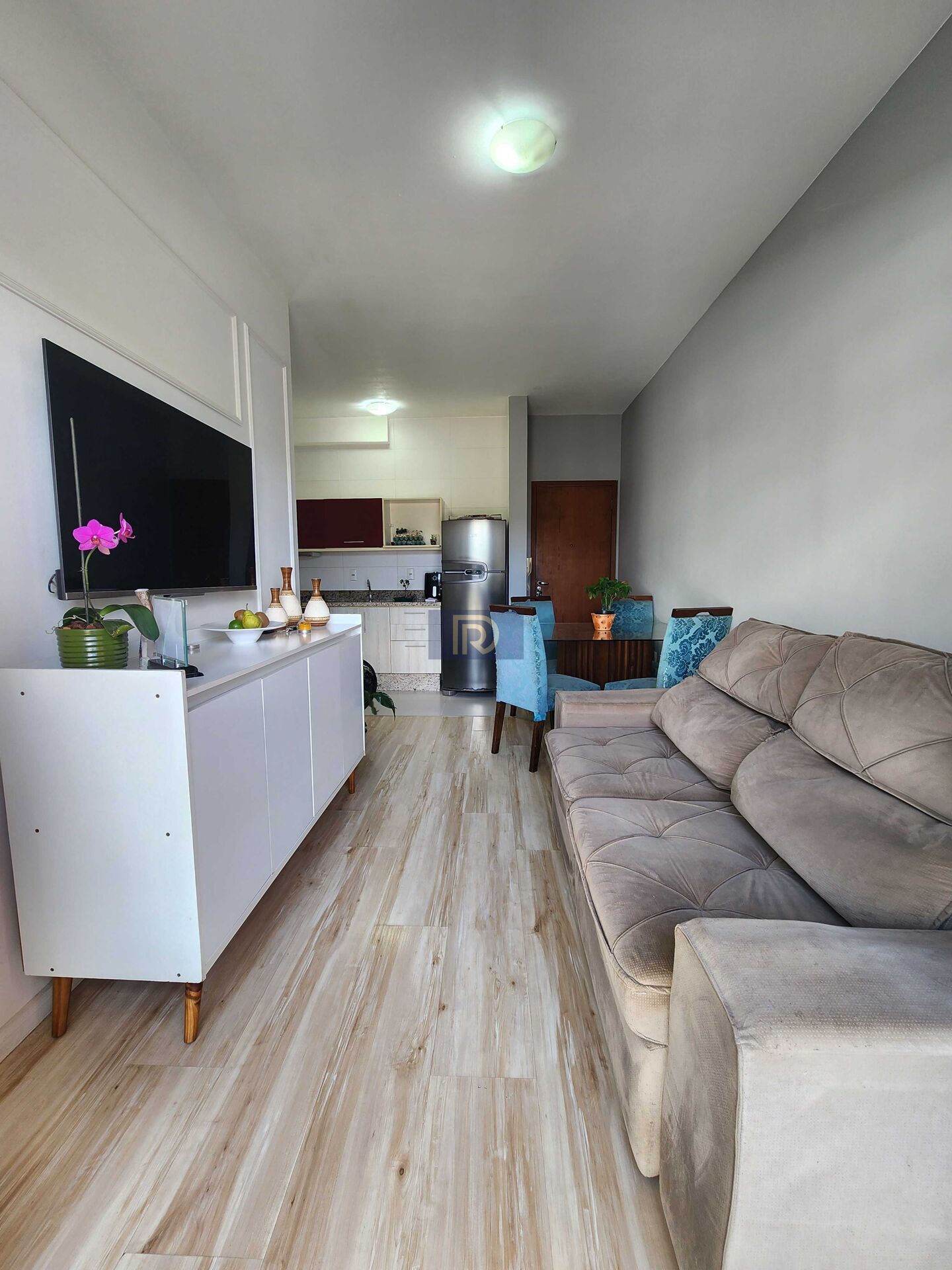 Apartamento à venda com 2 quartos, 56m² - Foto 2