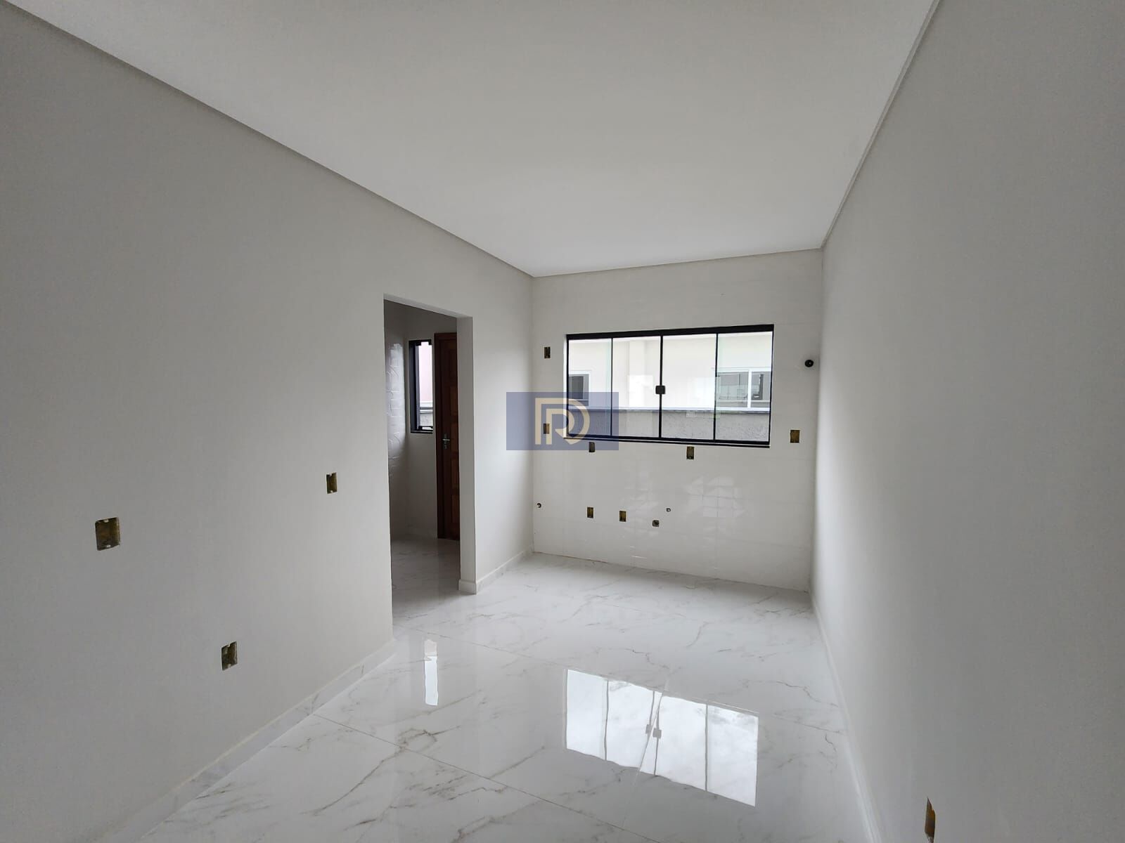 Sobrado à venda com 2 quartos, 85m² - Foto 4