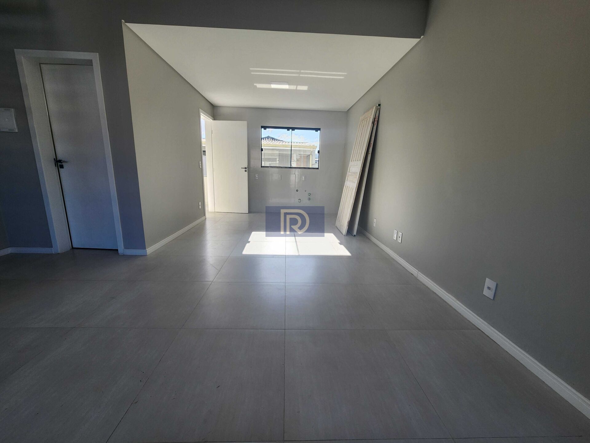 Sobrado à venda com 2 quartos, 80m² - Foto 3