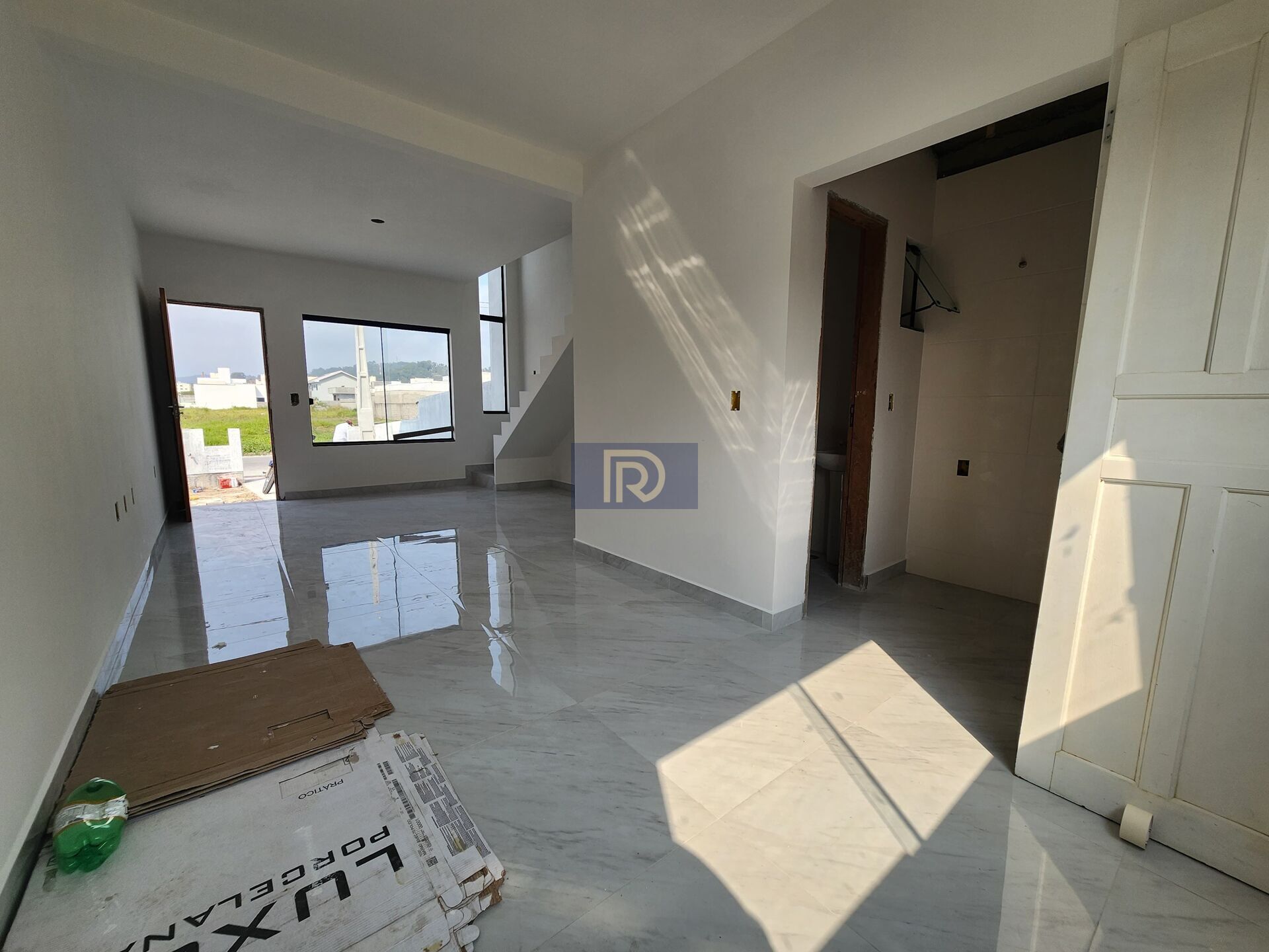 Sobrado à venda com 2 quartos, 74m² - Foto 3