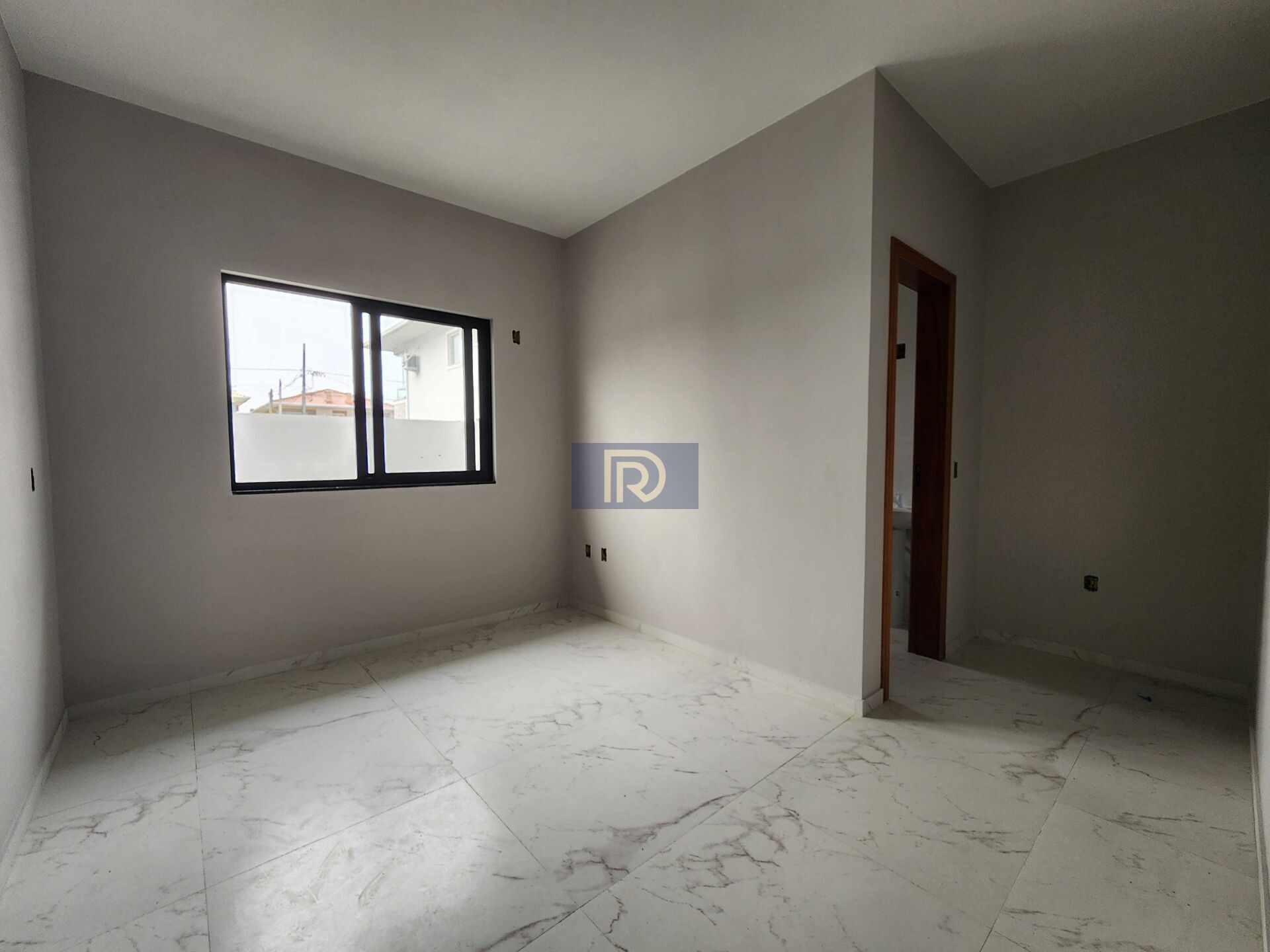 Casa à venda com 3 quartos, 72m² - Foto 8