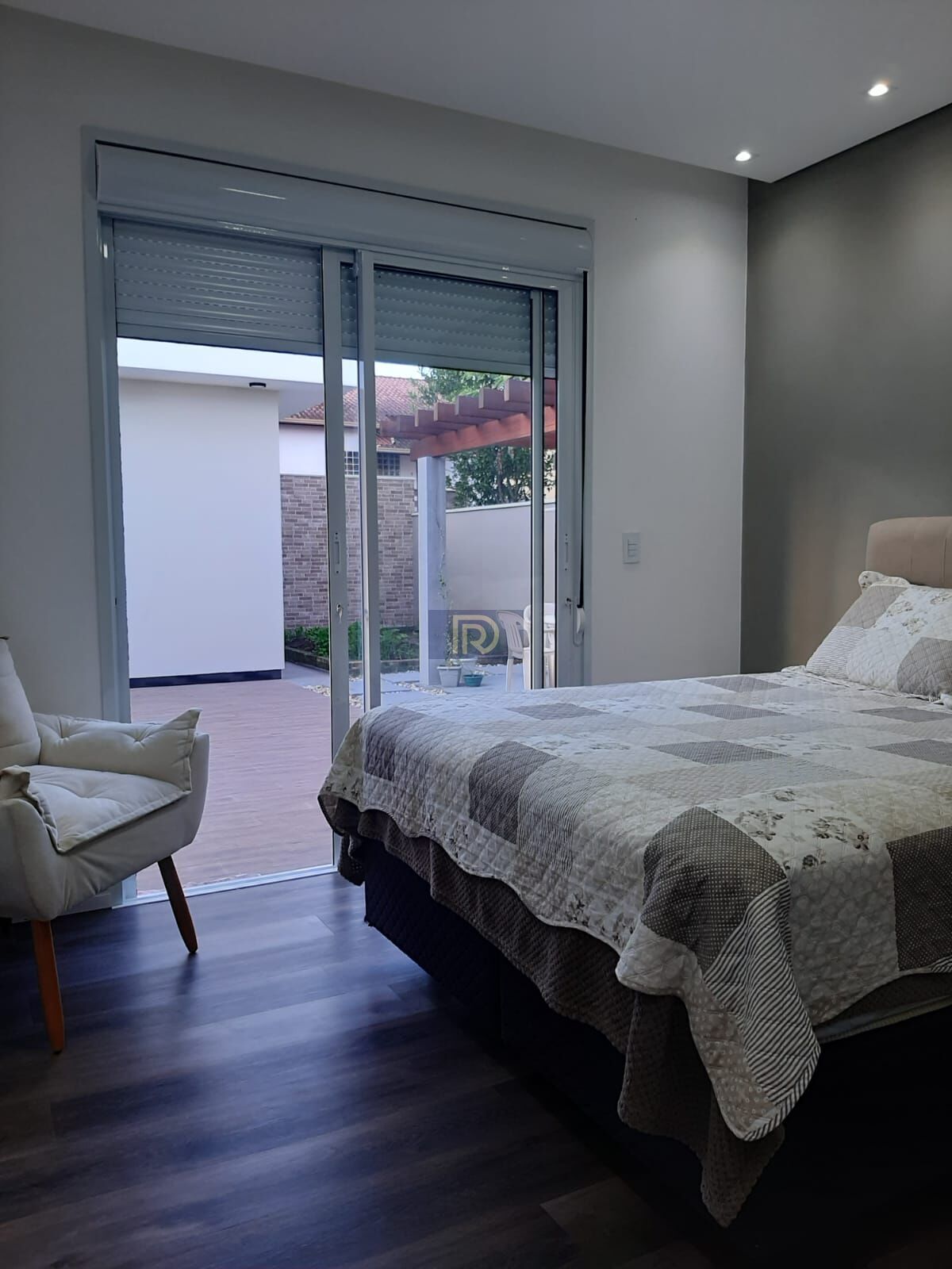 Casa à venda com 3 quartos, 187m² - Foto 12