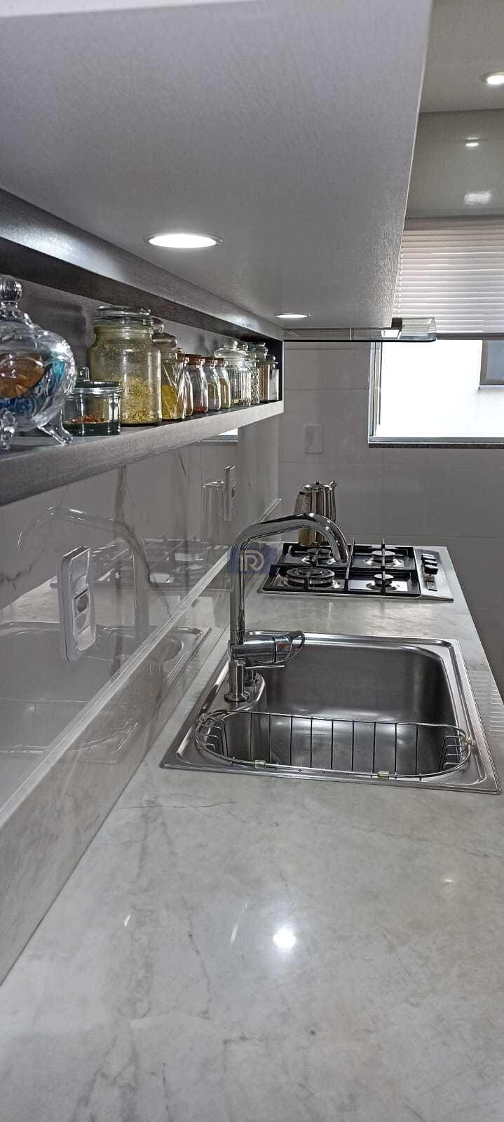 Apartamento à venda com 2 quartos, 60m² - Foto 5