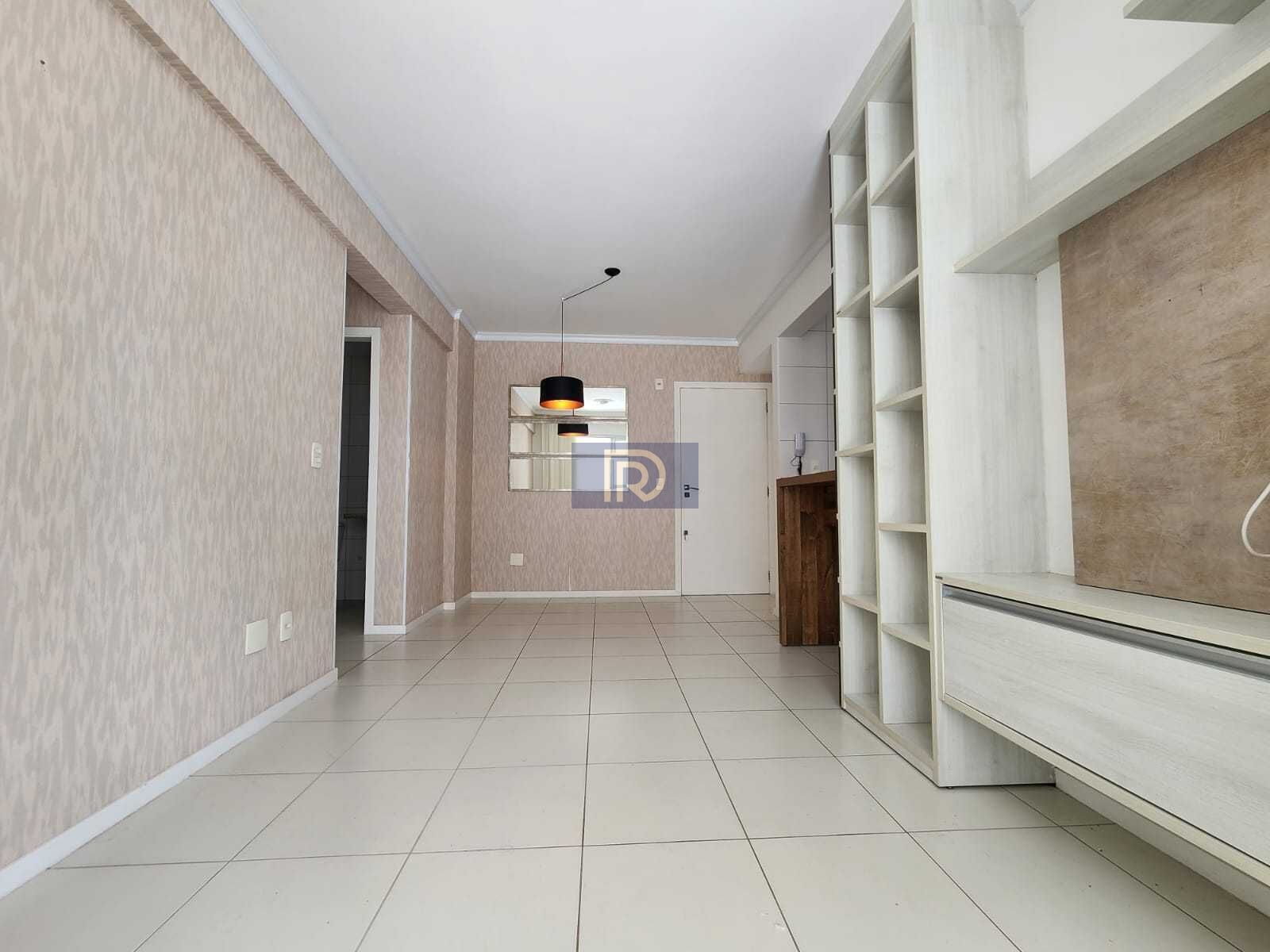 Apartamento à venda com 2 quartos, 68m² - Foto 4