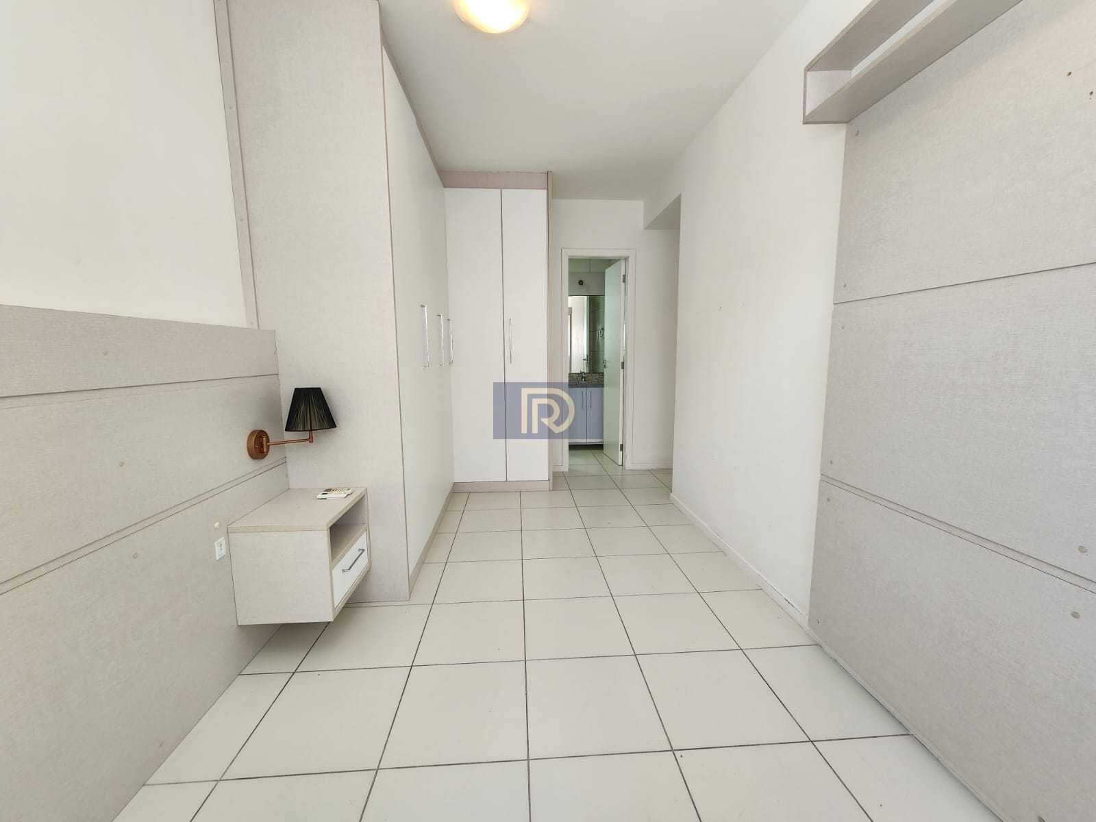 Apartamento à venda com 2 quartos, 68m² - Foto 21