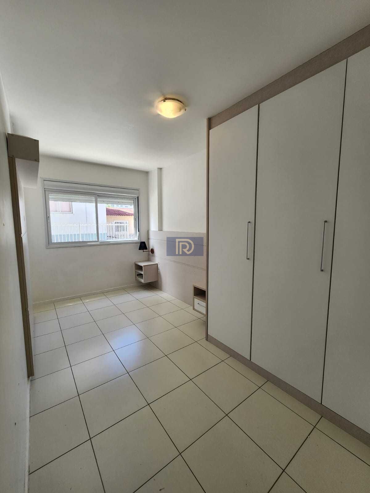 Apartamento à venda com 2 quartos, 68m² - Foto 19