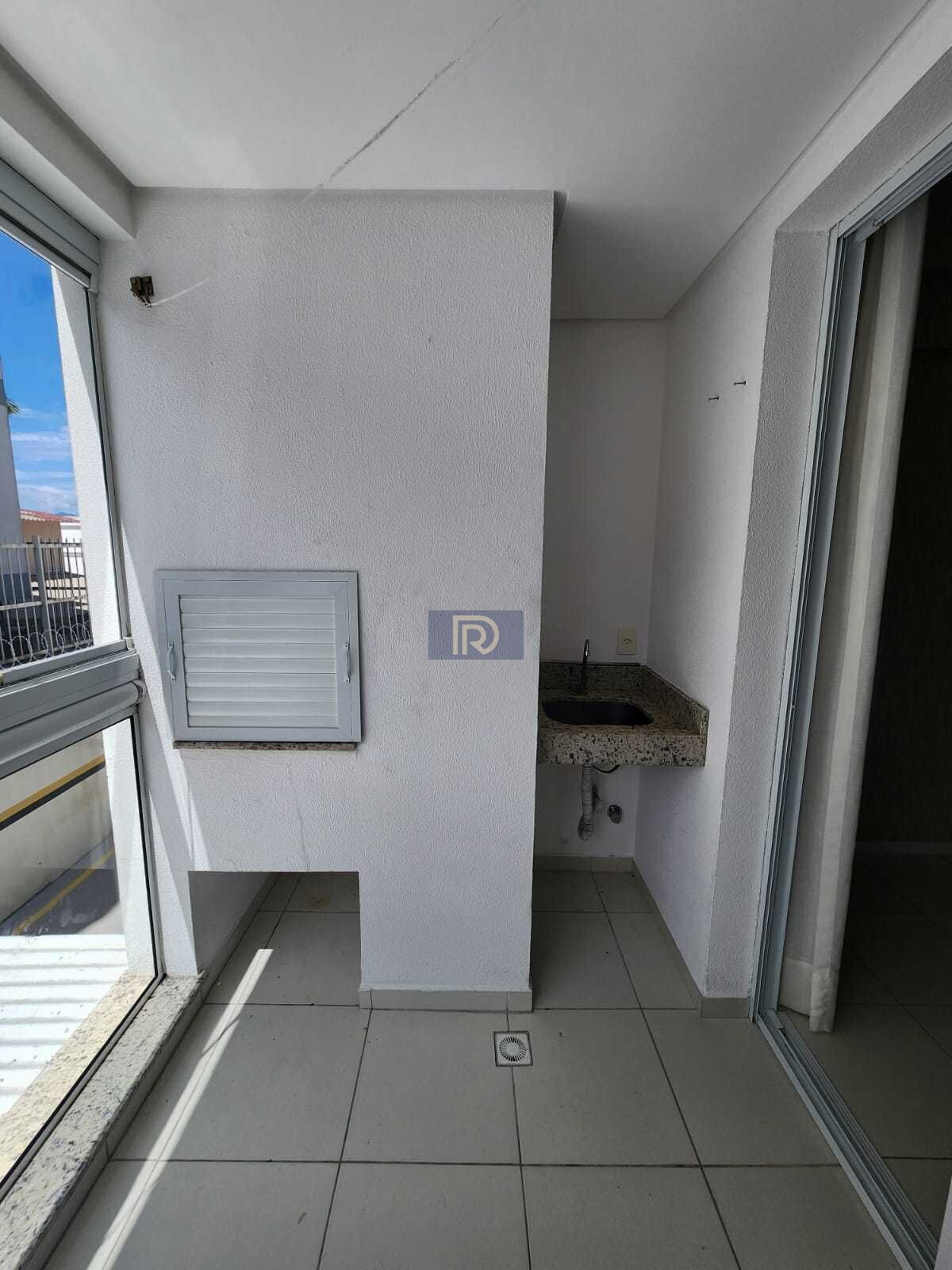 Apartamento à venda com 2 quartos, 68m² - Foto 13