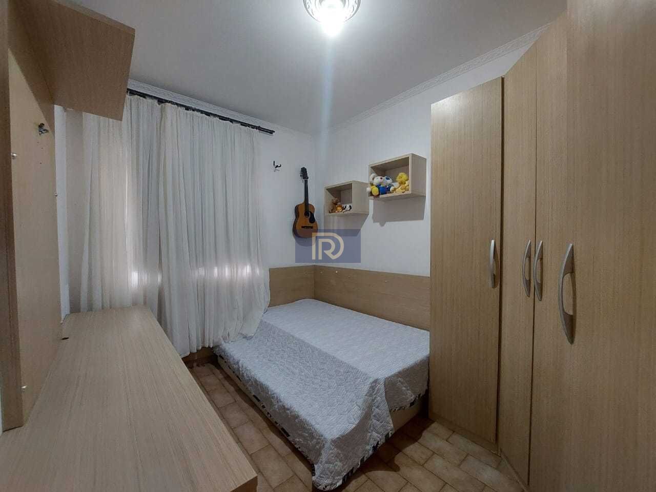 Casa, 3 quartos, 211 m² - Foto 7